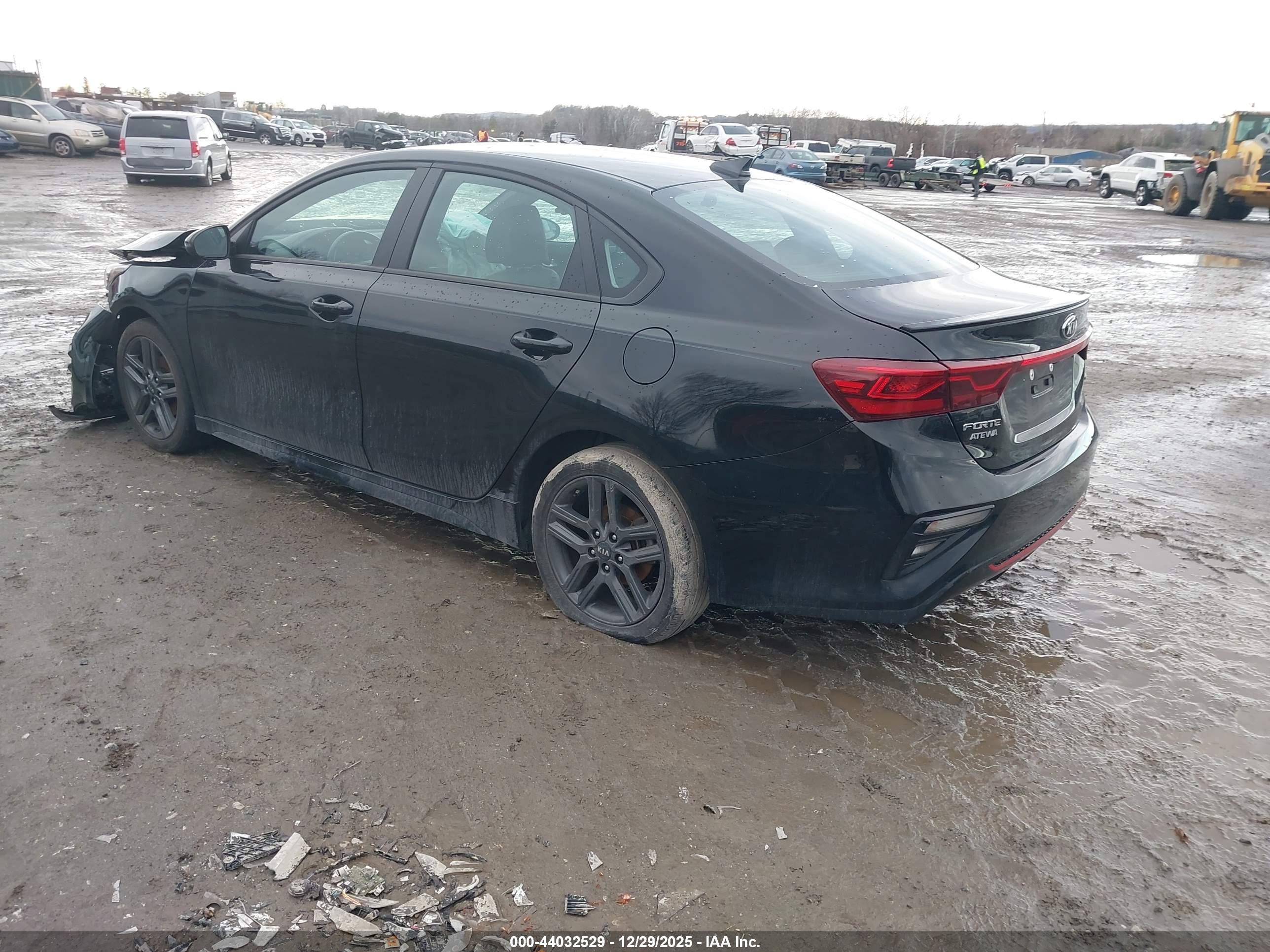 KIA FORTE image 3