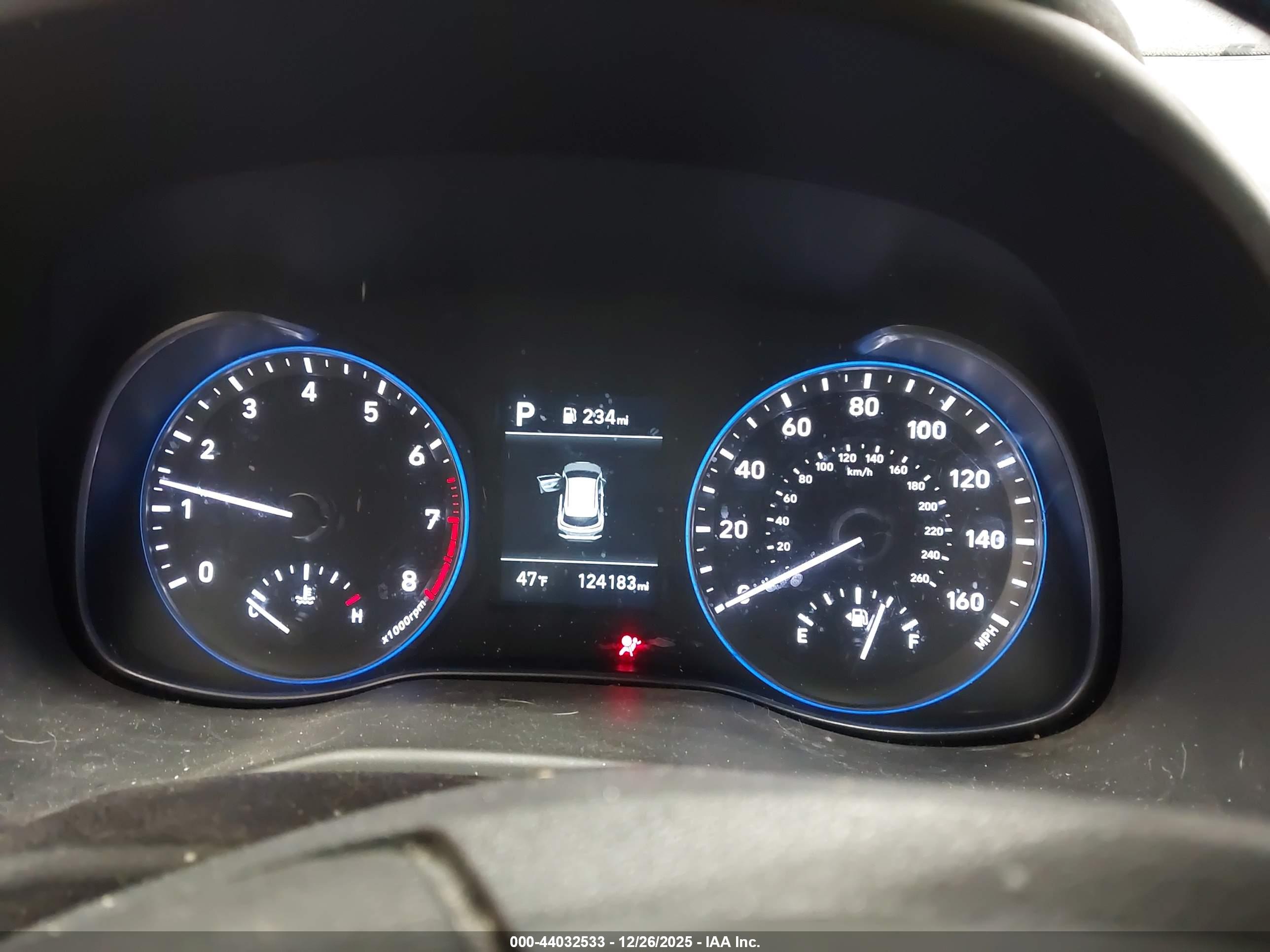 HYUNDAI KONA image 7