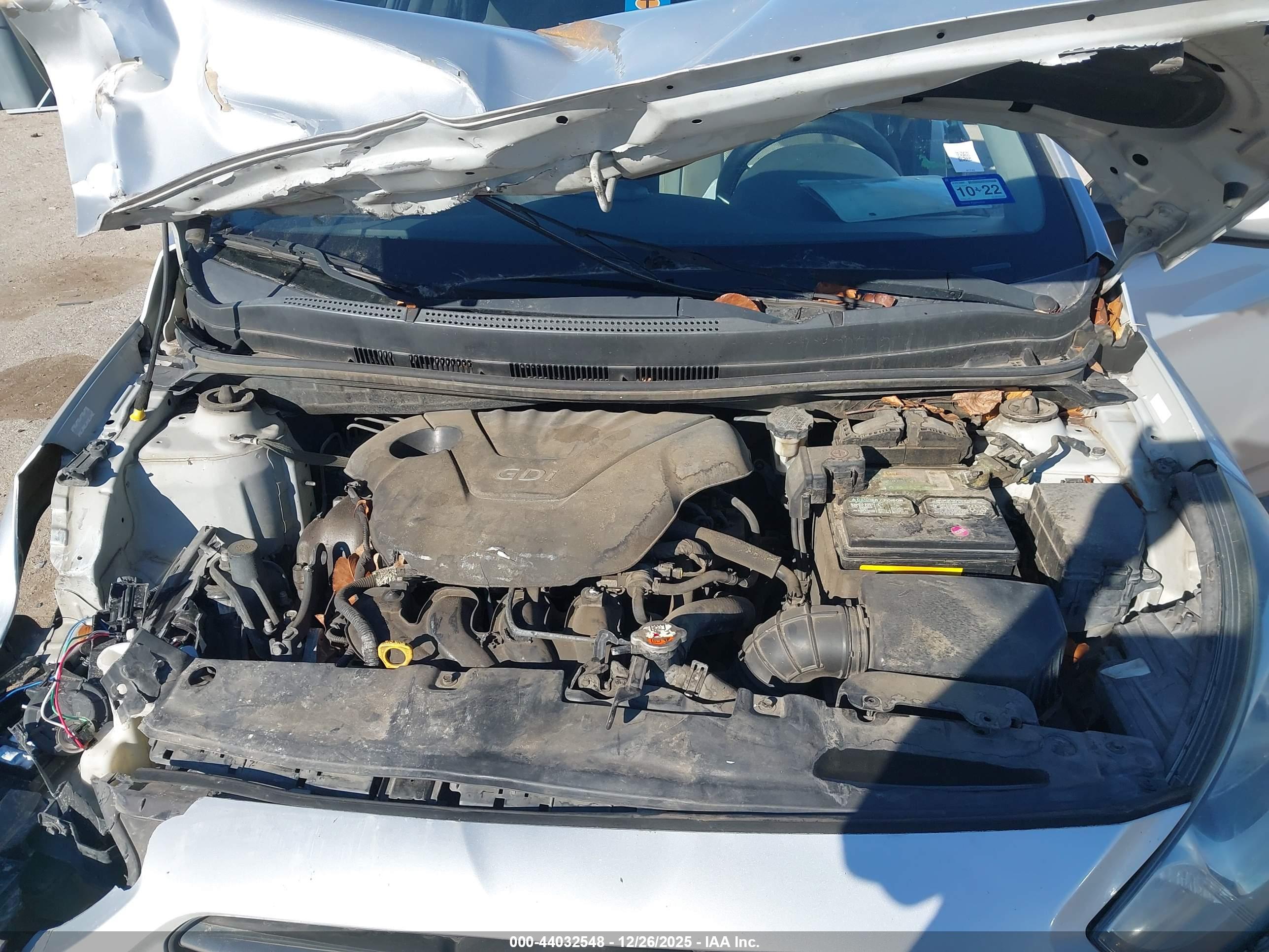HYUNDAI ACCENT image 10