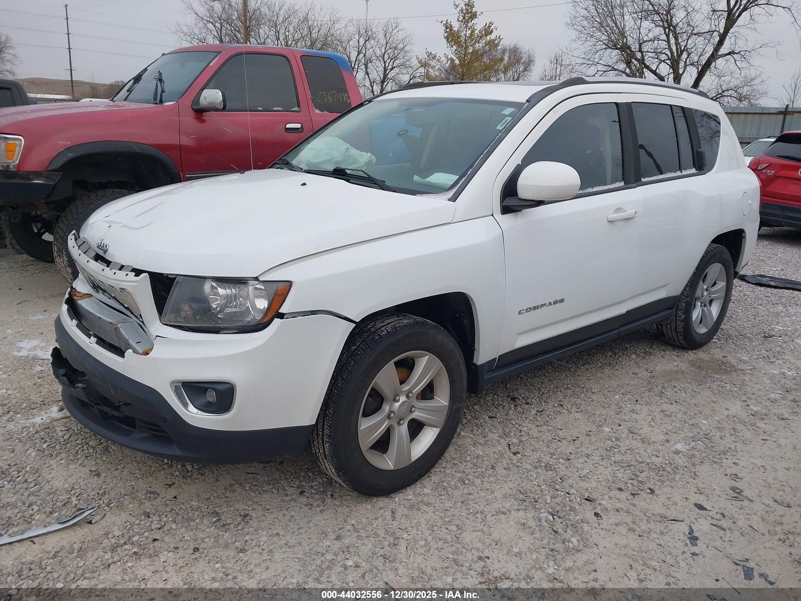 JEEP COMPASS image 2