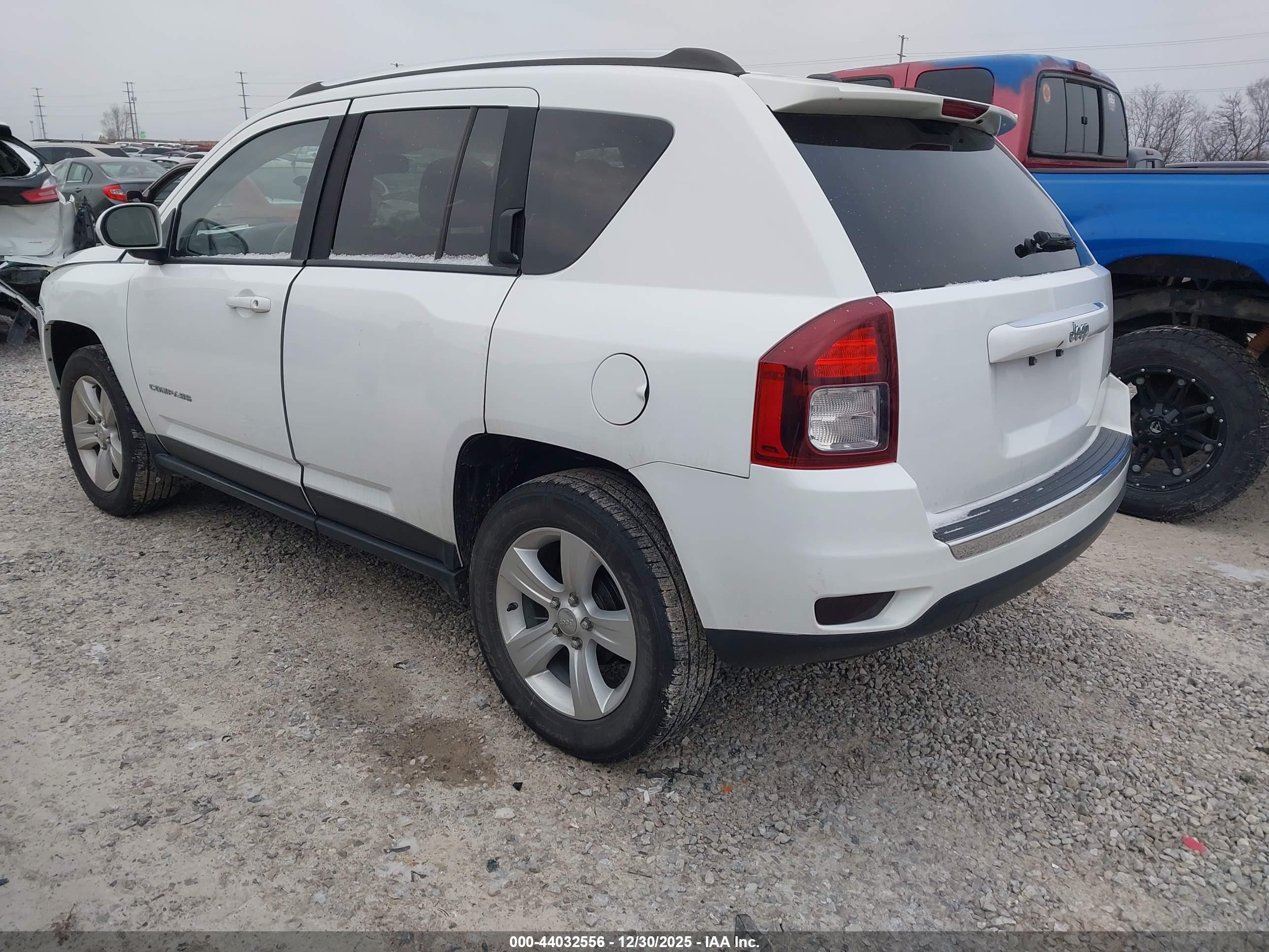 JEEP COMPASS image 3