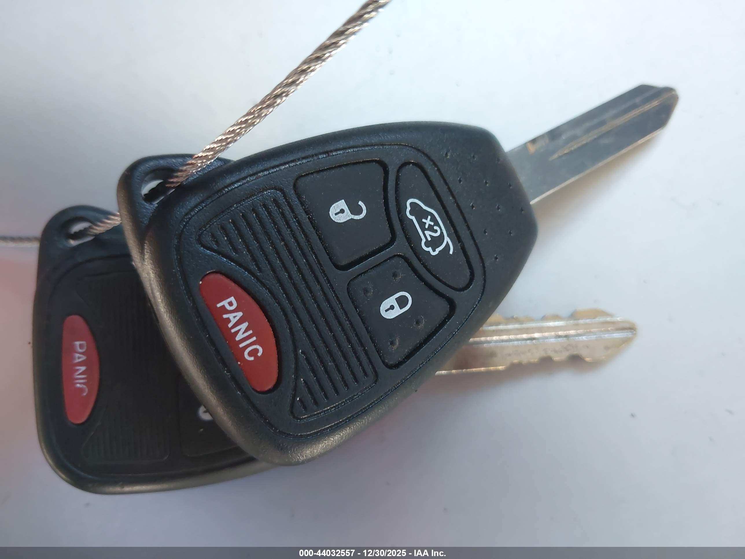 JEEP LIBERTY image 11