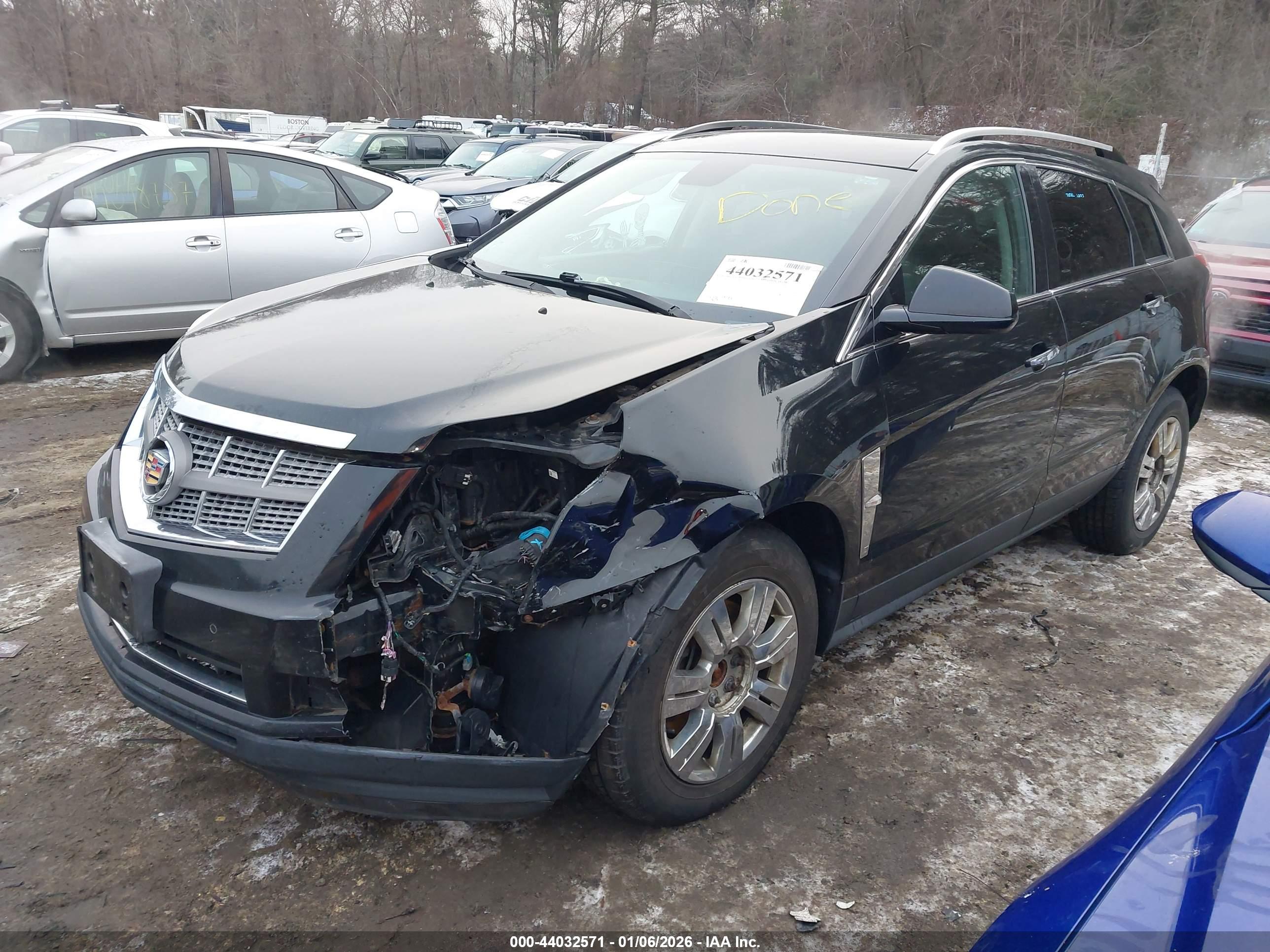 CADILLAC SRX image 2