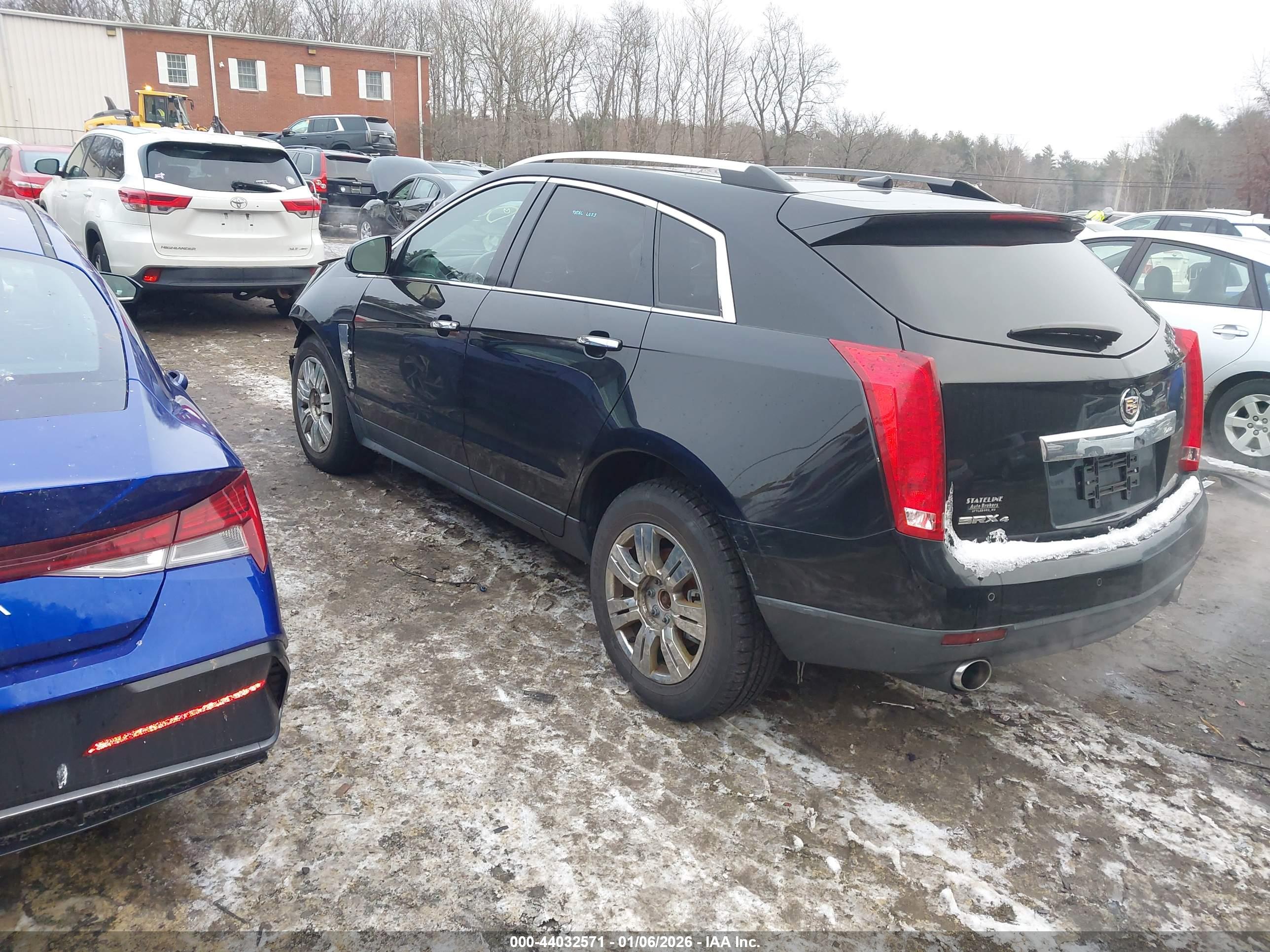 CADILLAC SRX image 3