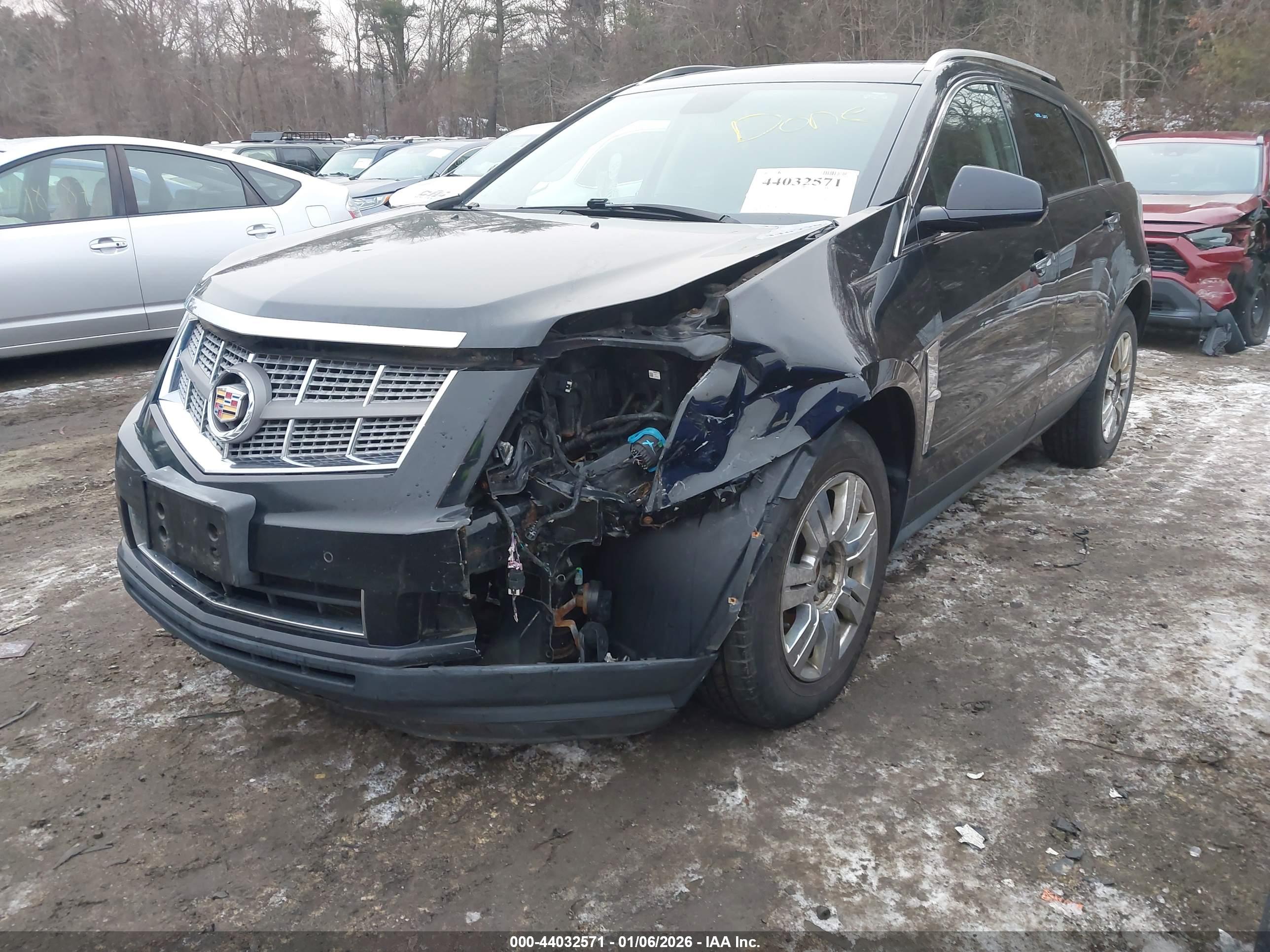 CADILLAC SRX image 6