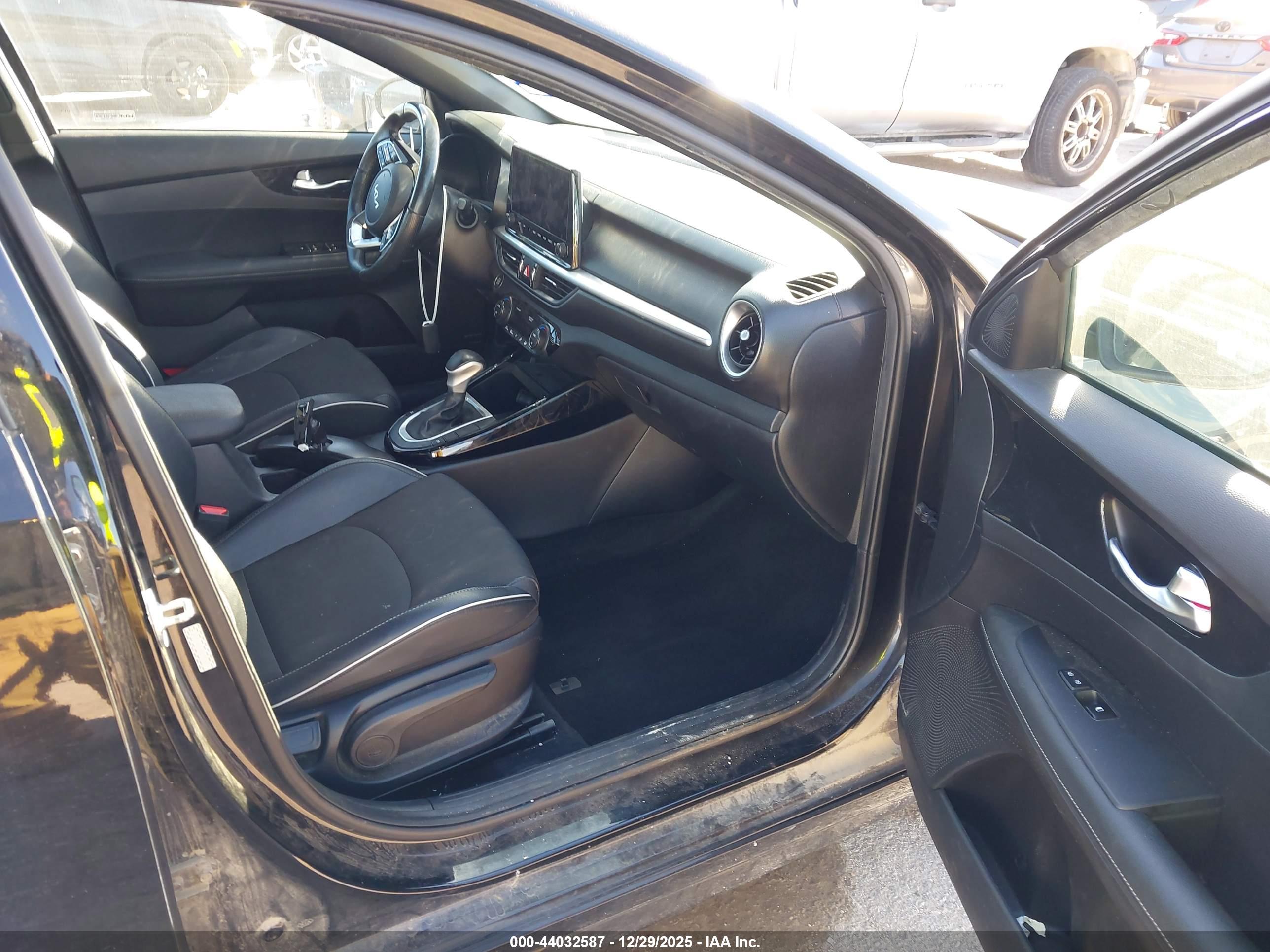 KIA FORTE image 5