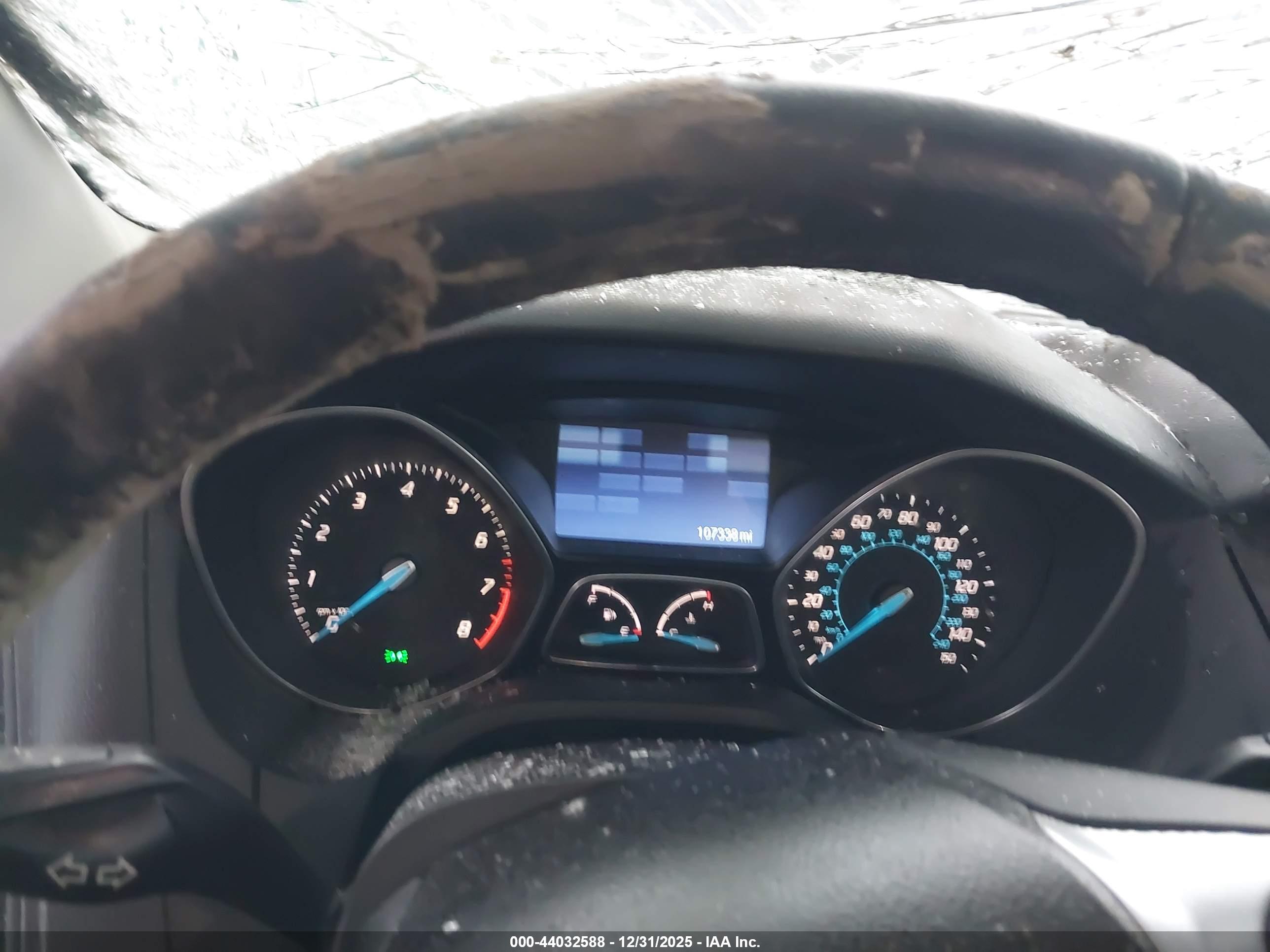 FORD FOCUS image 7