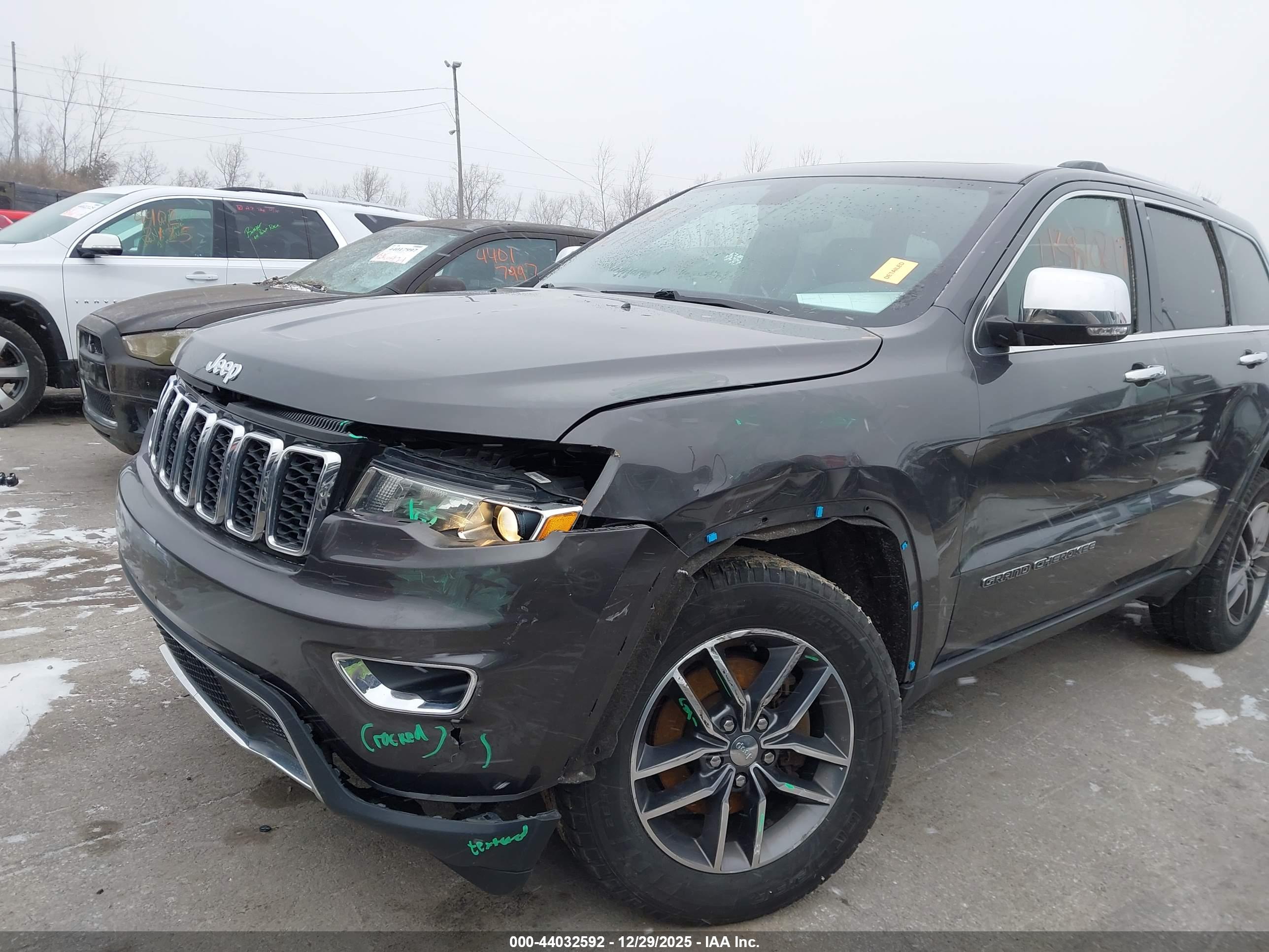 JEEP GRAND image 6