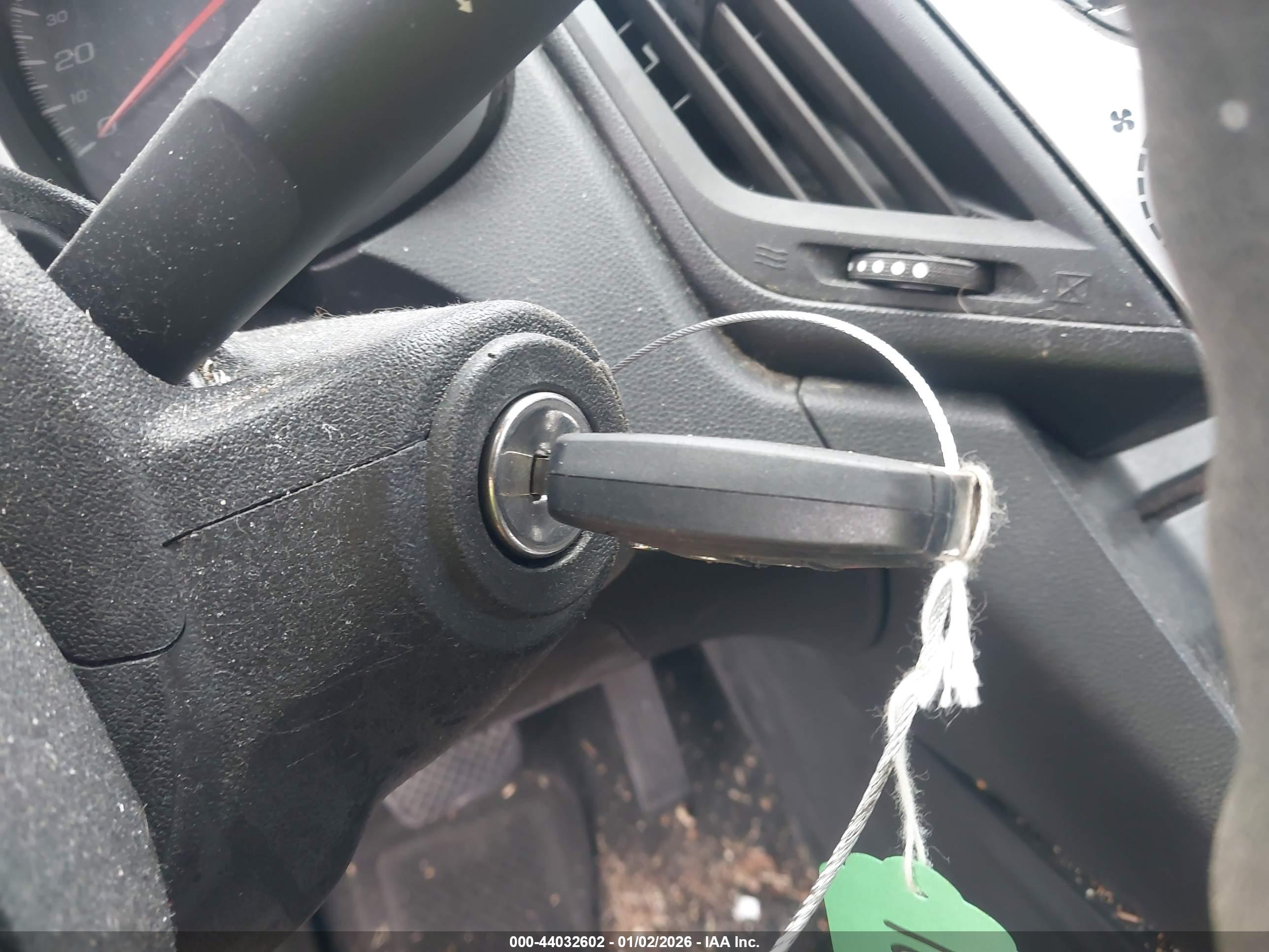 CHEVROLET EQUINOX image 11