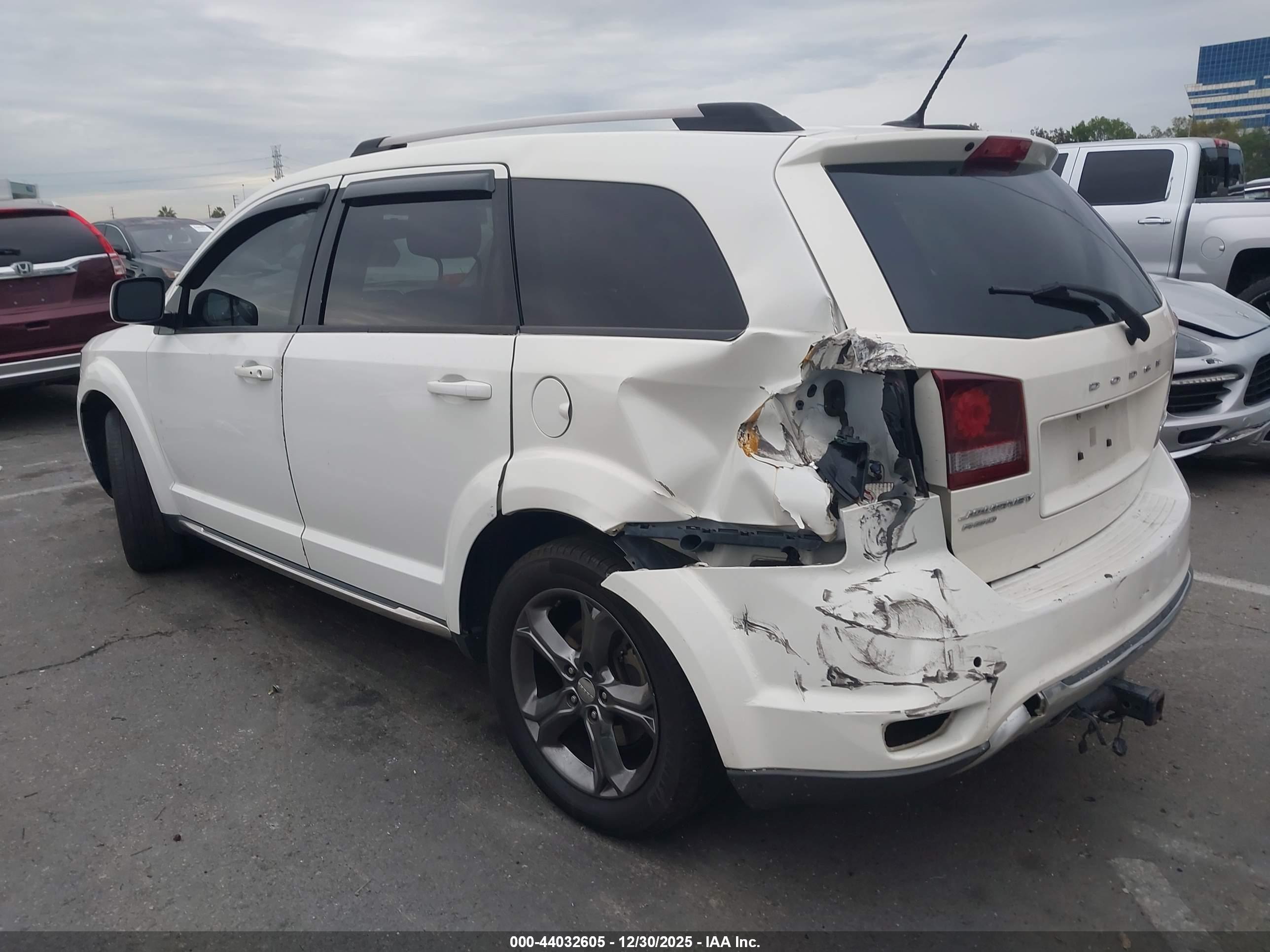 DODGE JOURNEY image 3
