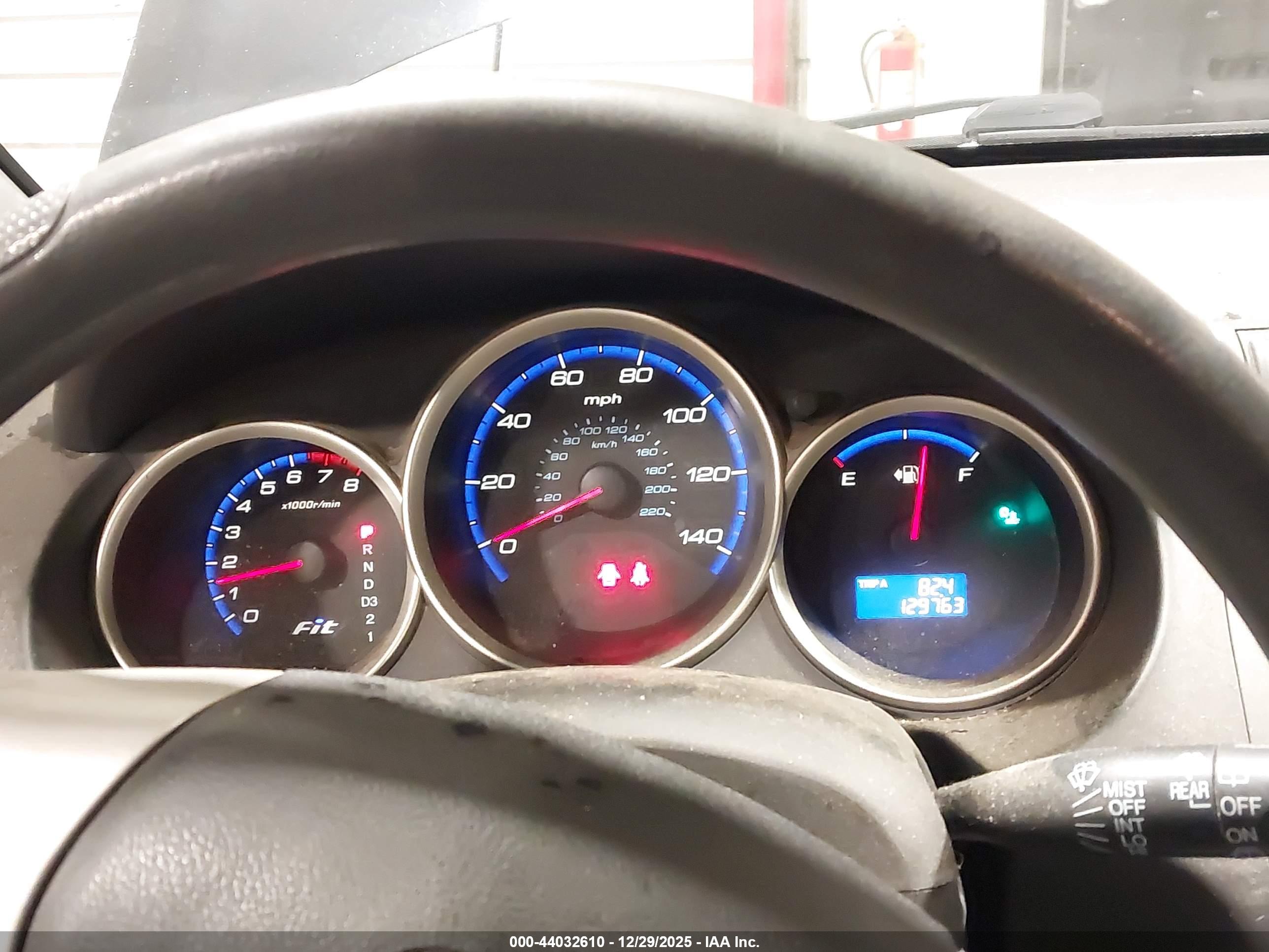 HONDA FIT image 7