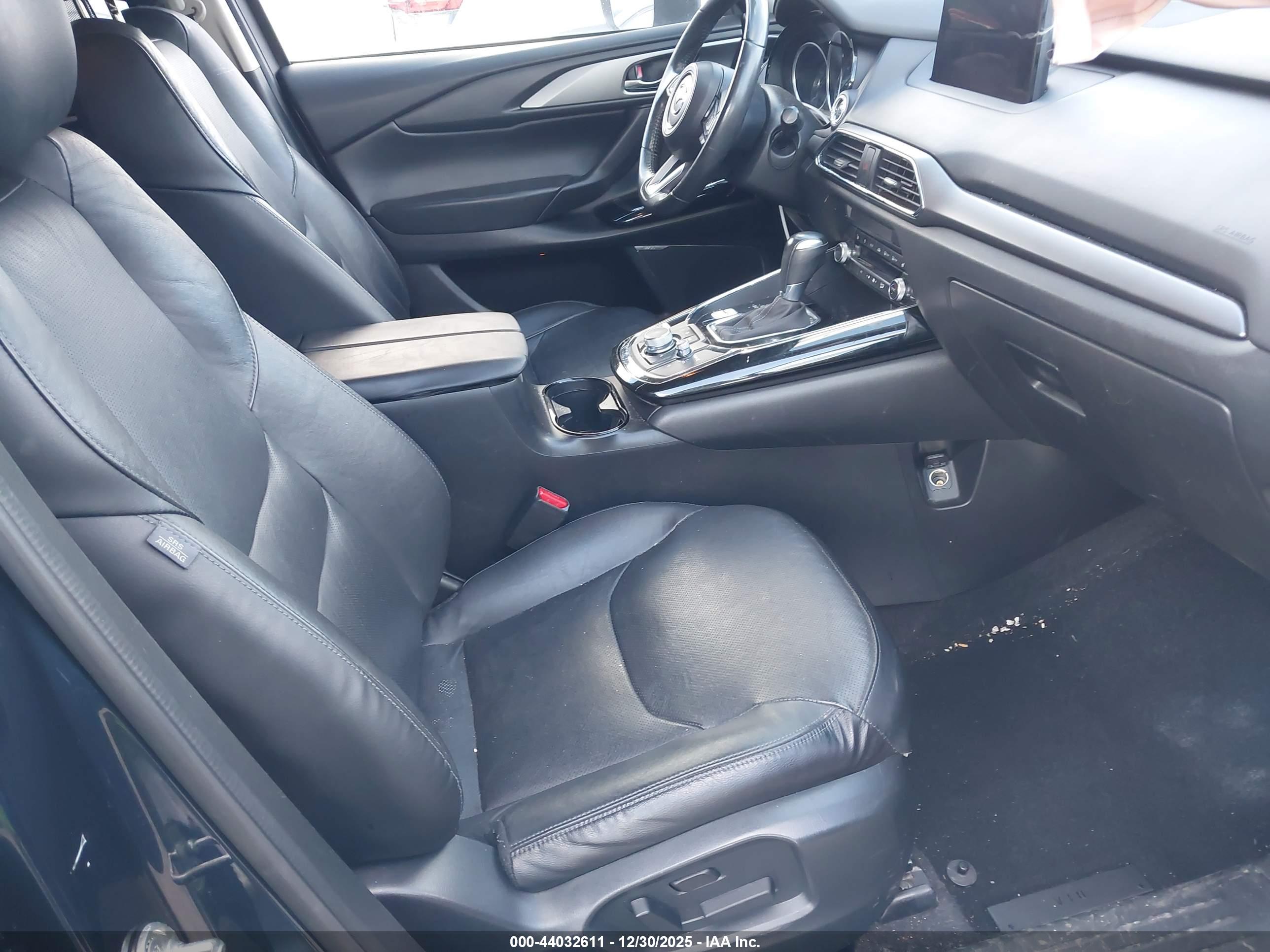 MAZDA CX-9 image 5