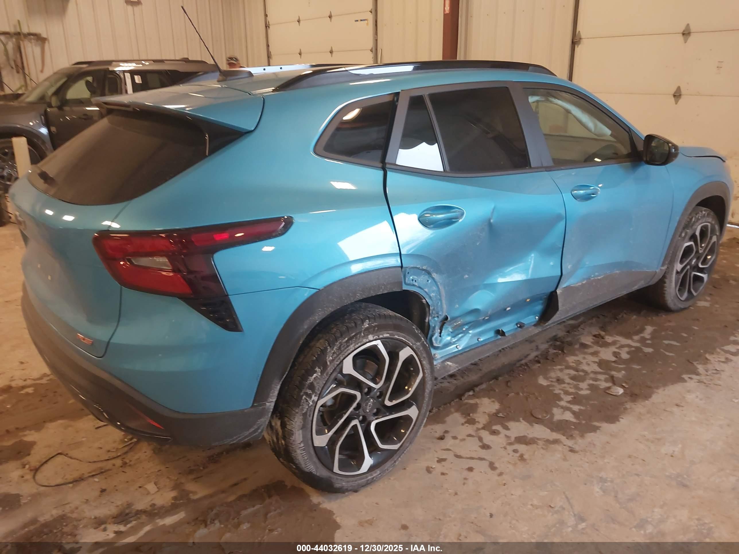 CHEVROLET TRAX image 4