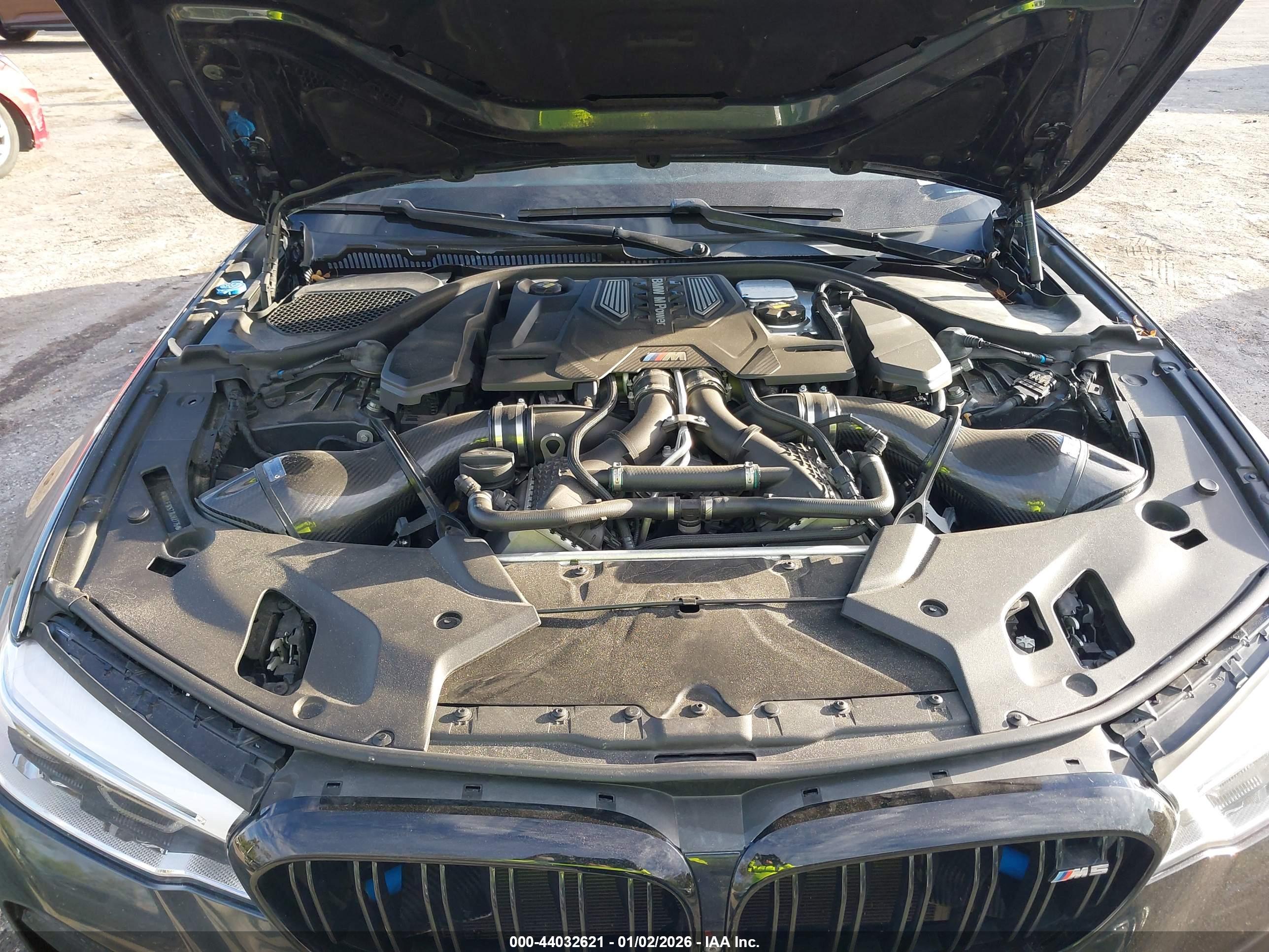 BMW M5 image 10