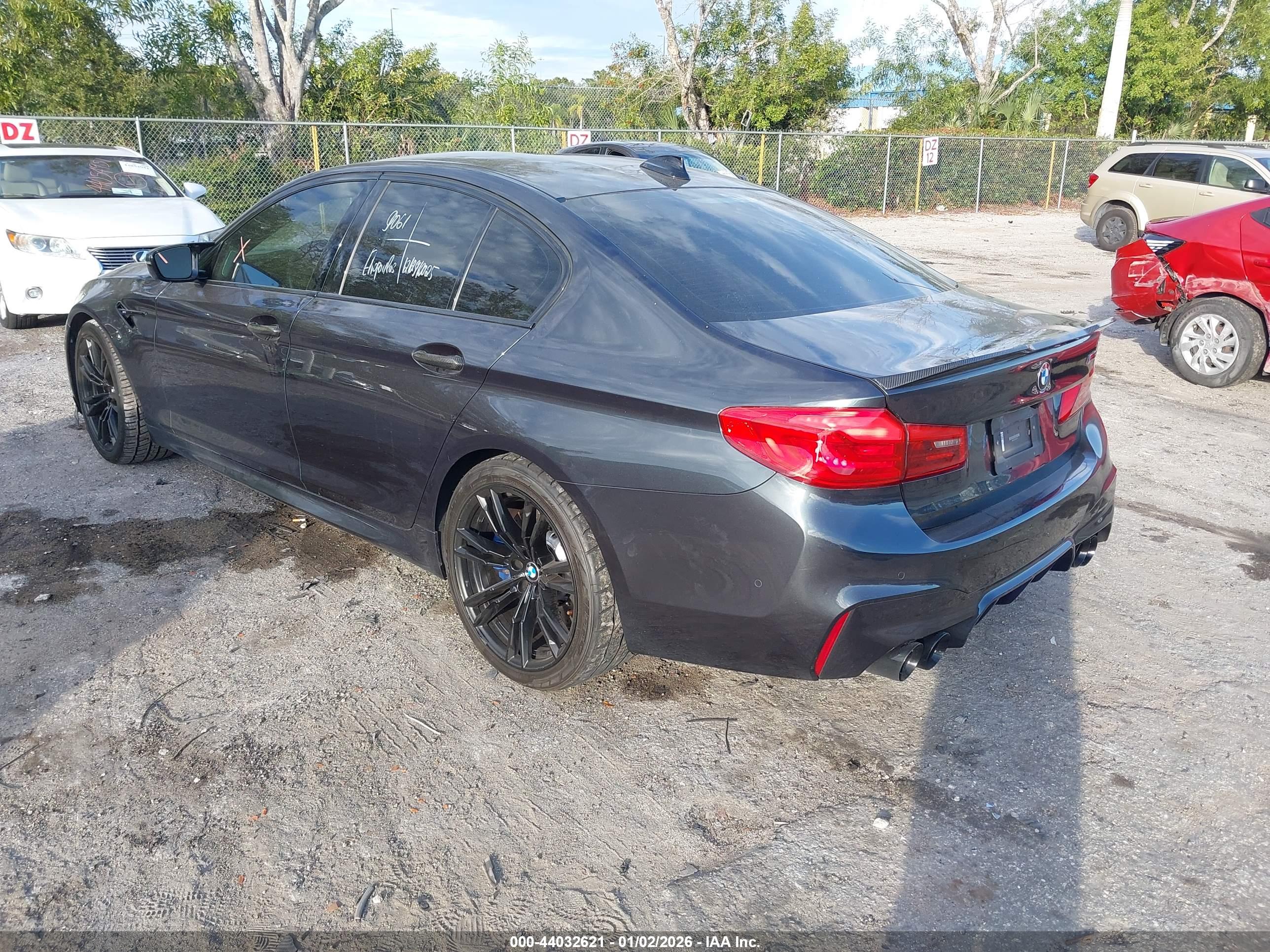 BMW M5 image 3