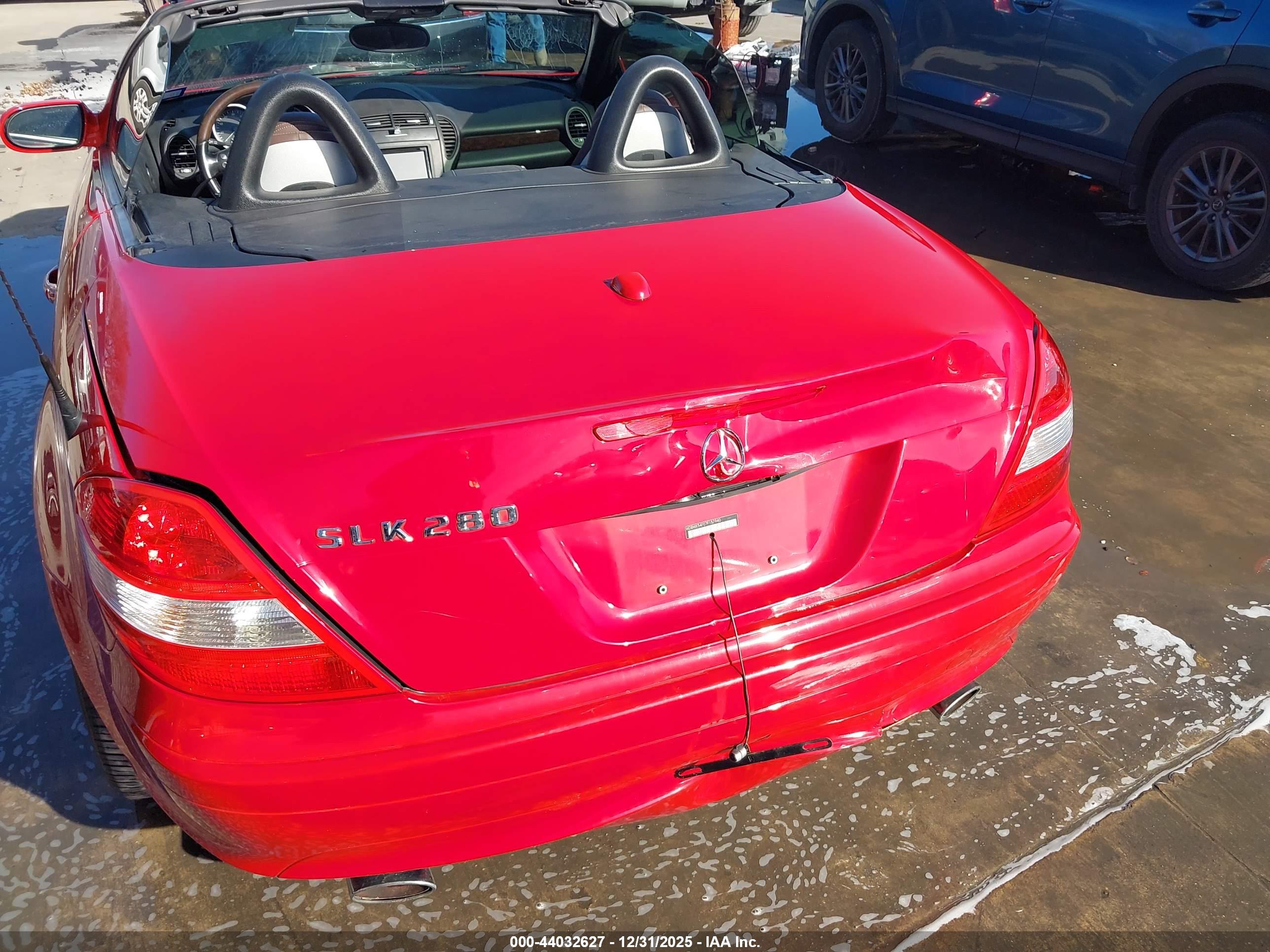 MERCEDES-BENZ SLK image 6