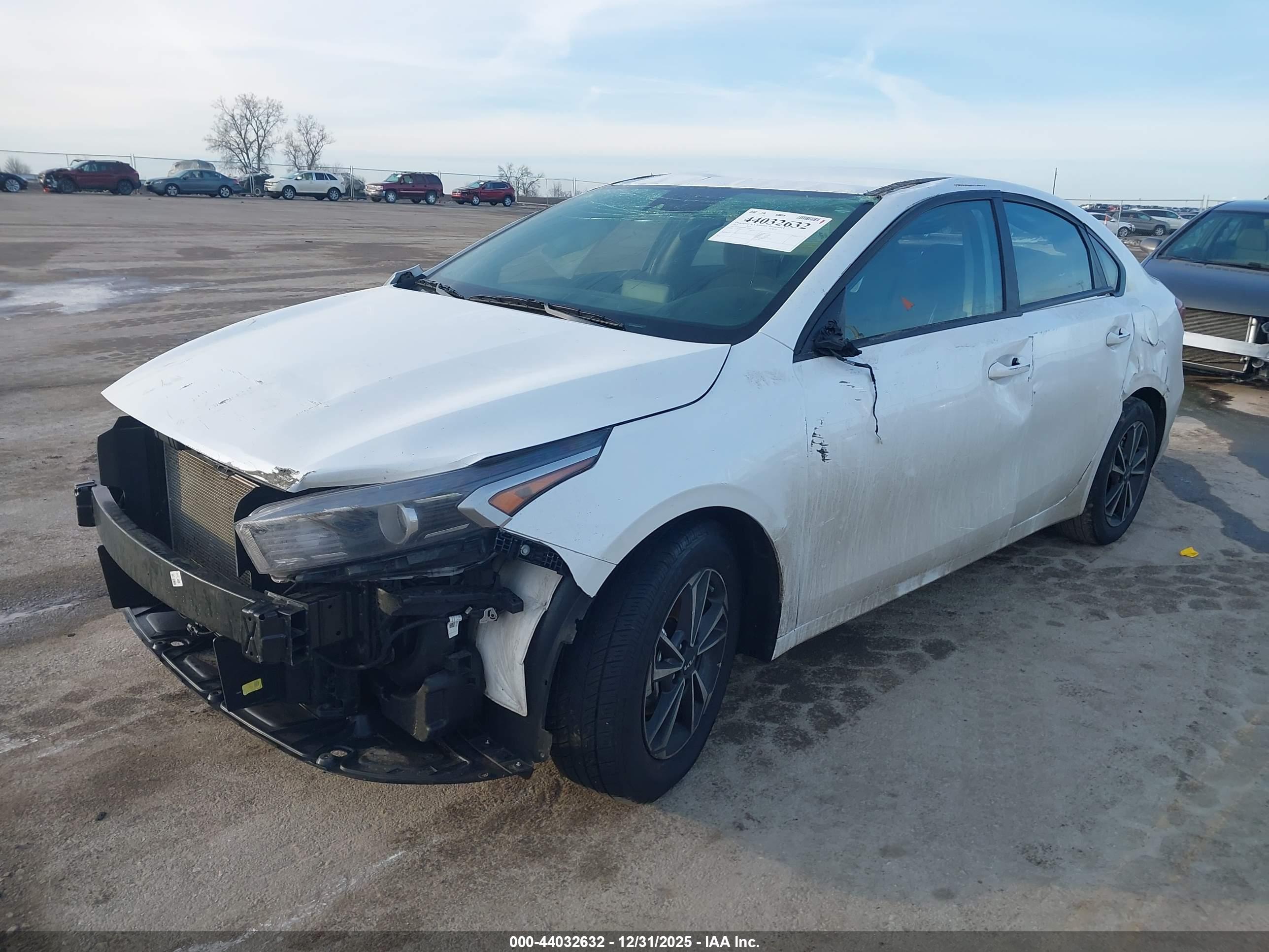 KIA FORTE image 2