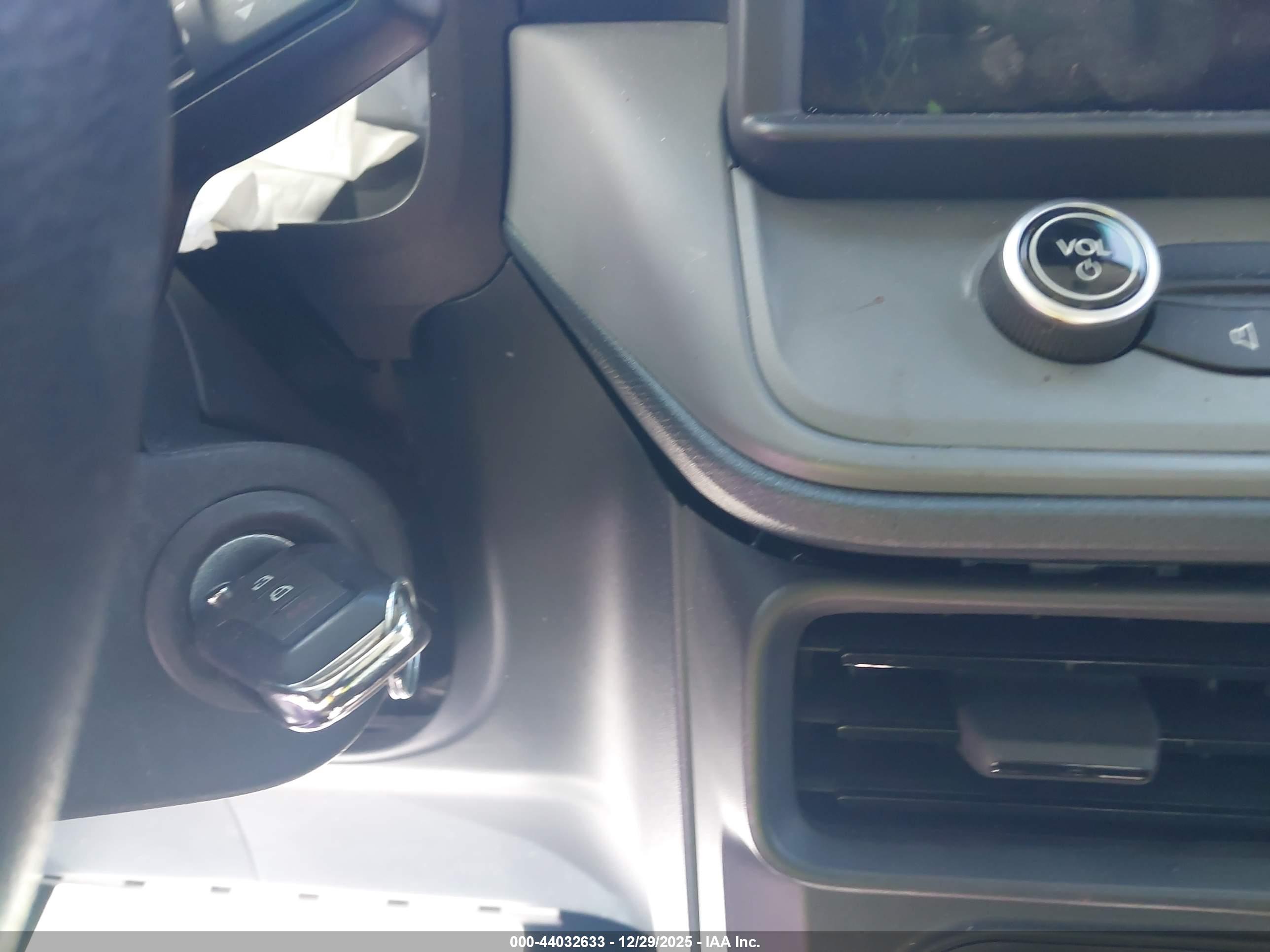 FORD MAVERICK image 11