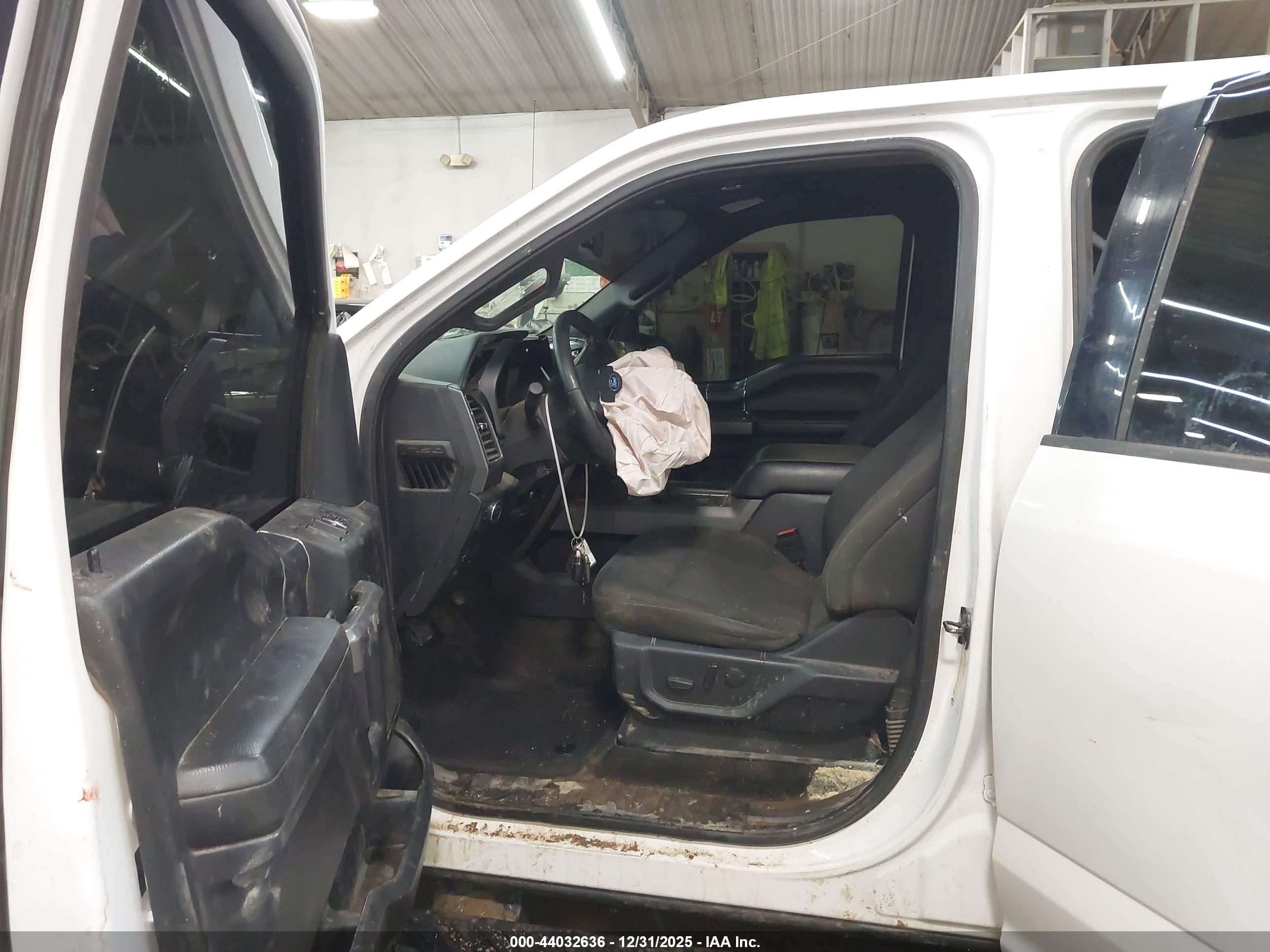 FORD F-150 image 5