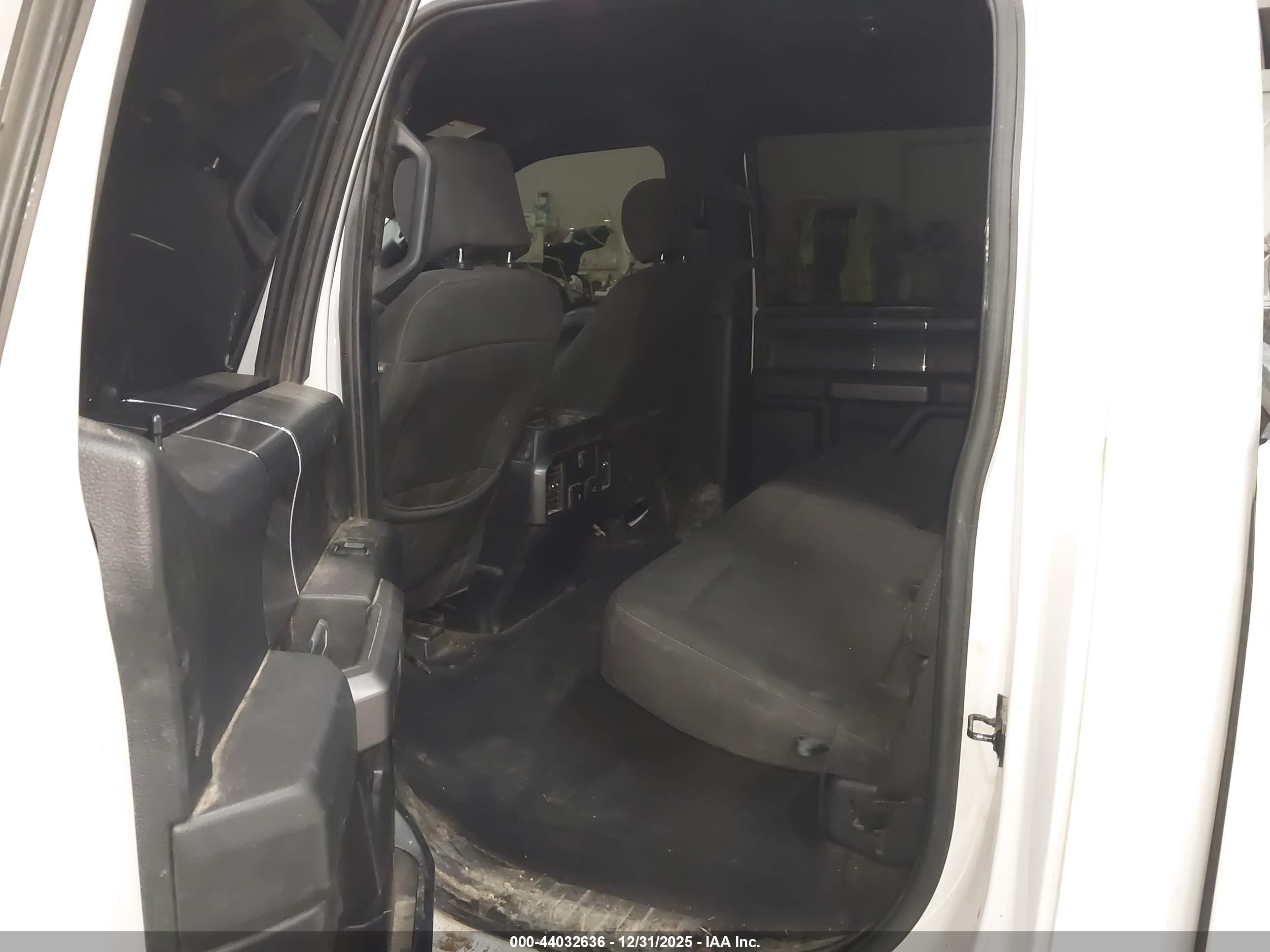 FORD F-150 image 8
