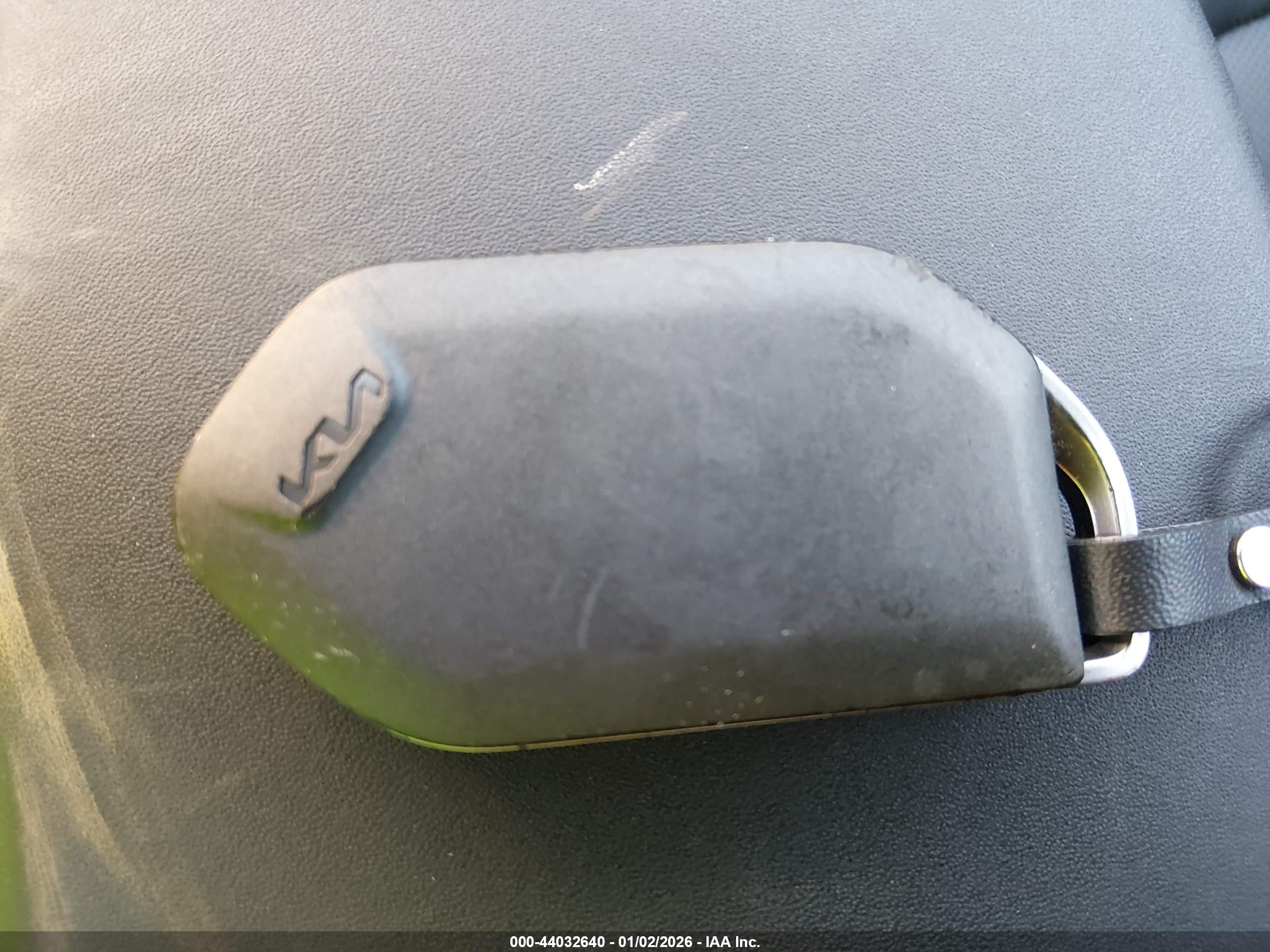 KIA K4 image 11