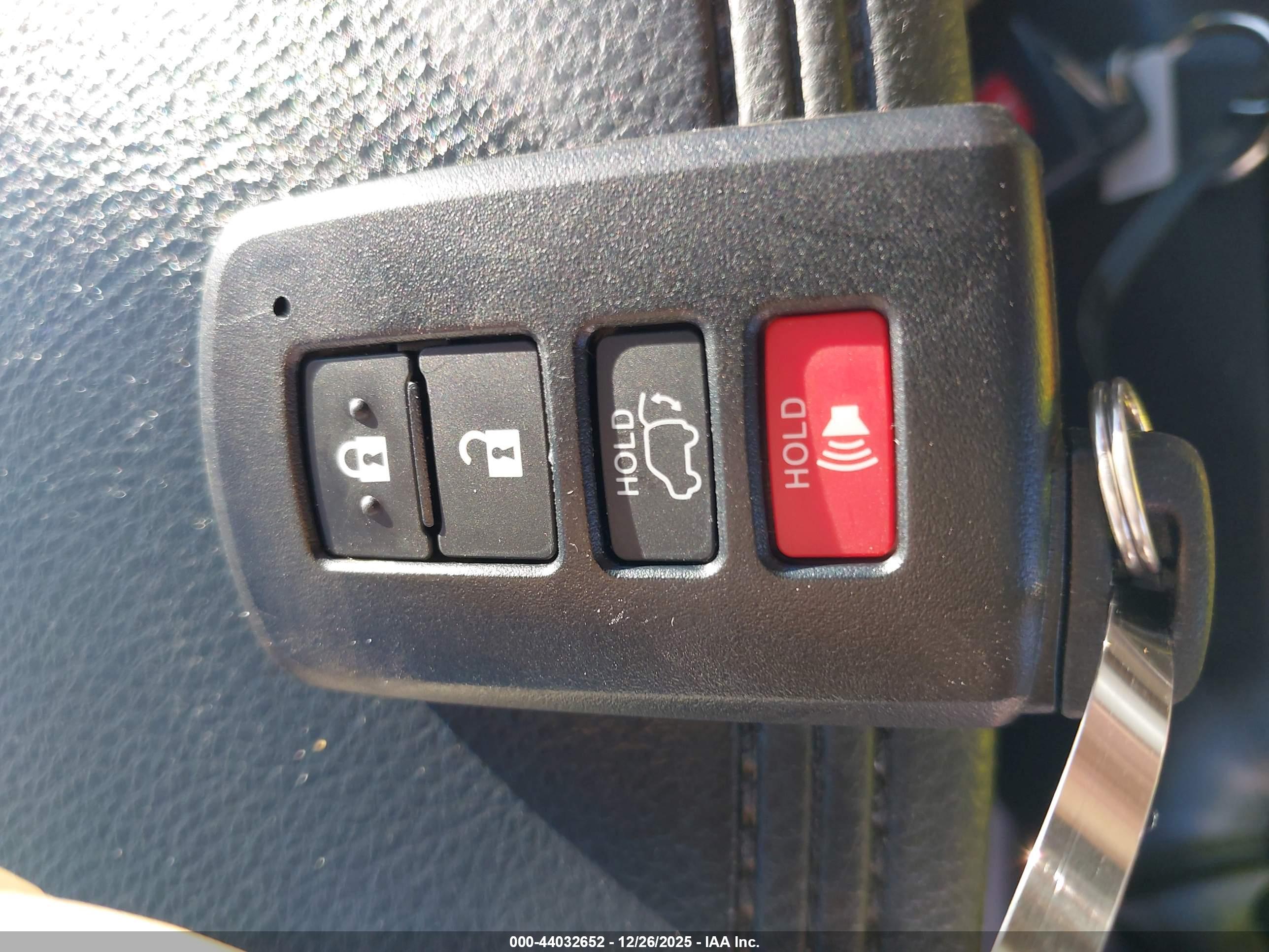 TOYOTA HIGHLANDER image 11