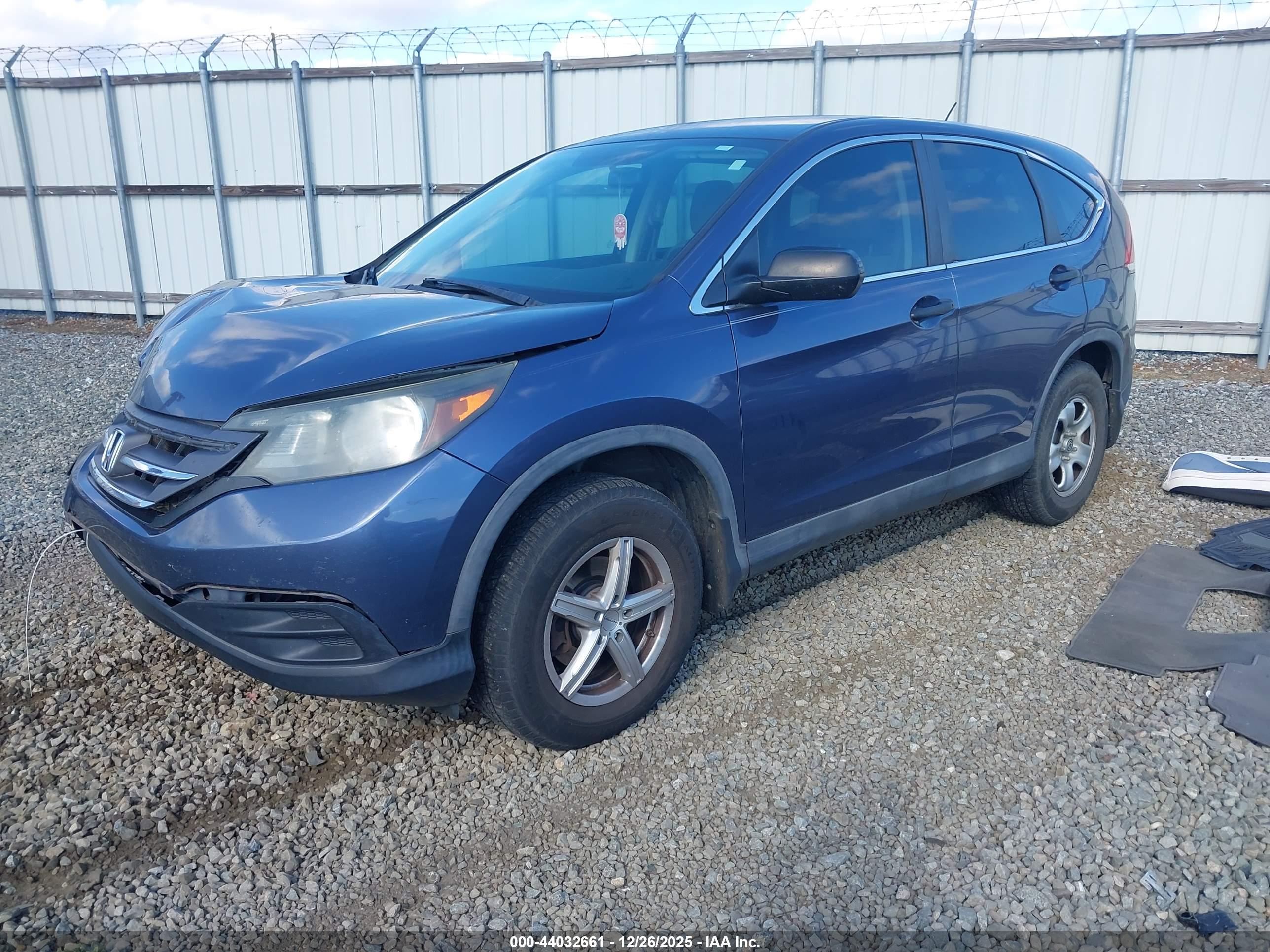 HONDA CR-V image 2