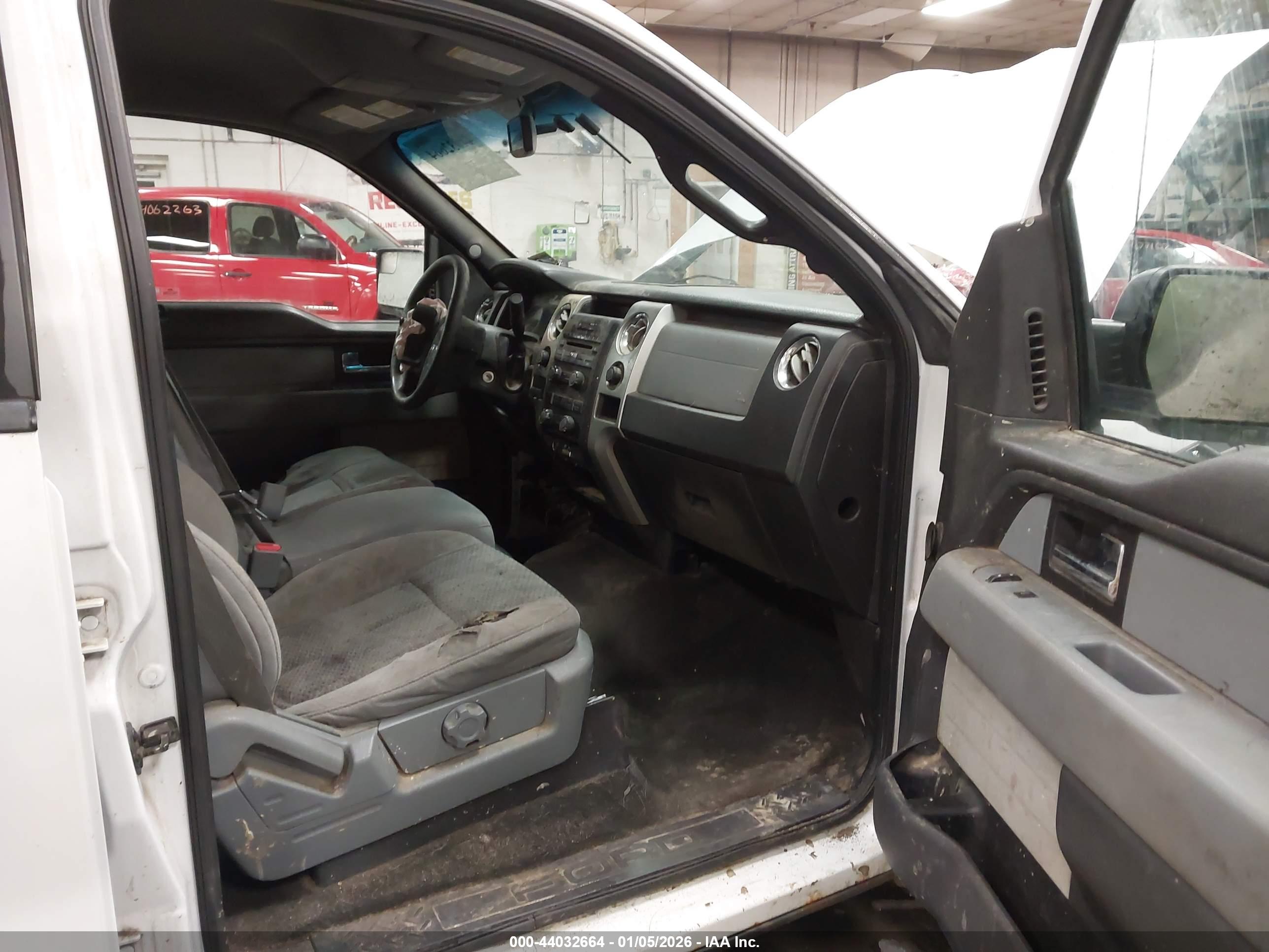 FORD F-150 image 5