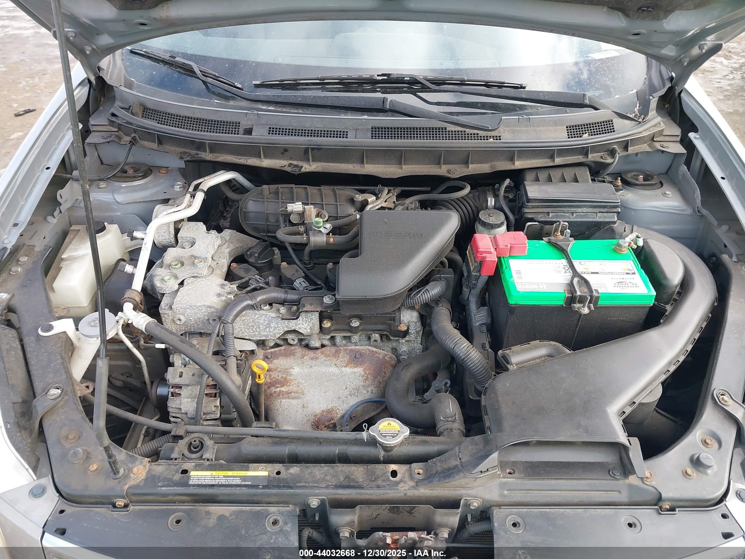 NISSAN ROGUE image 10