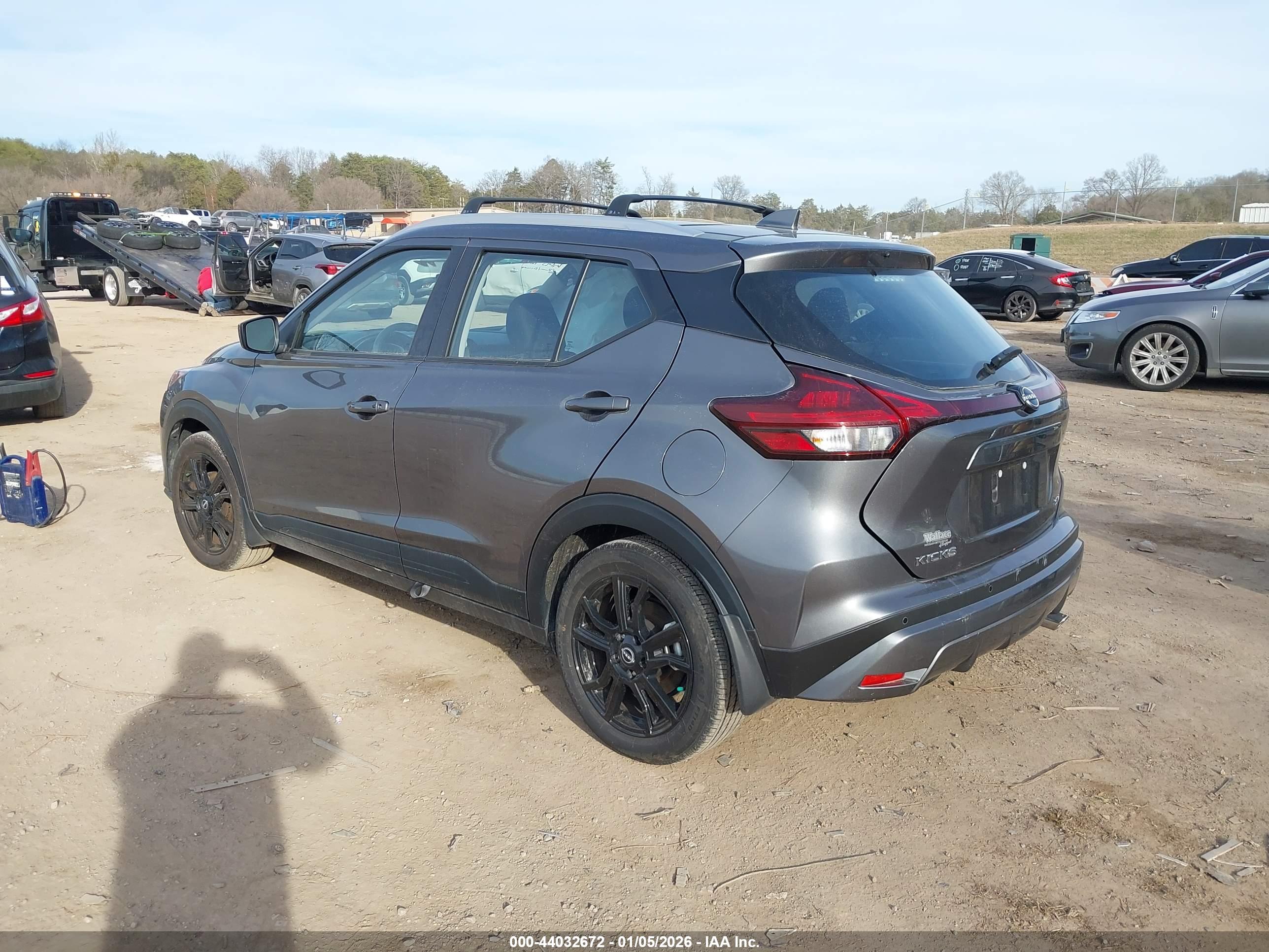 NISSAN KICKS image 3