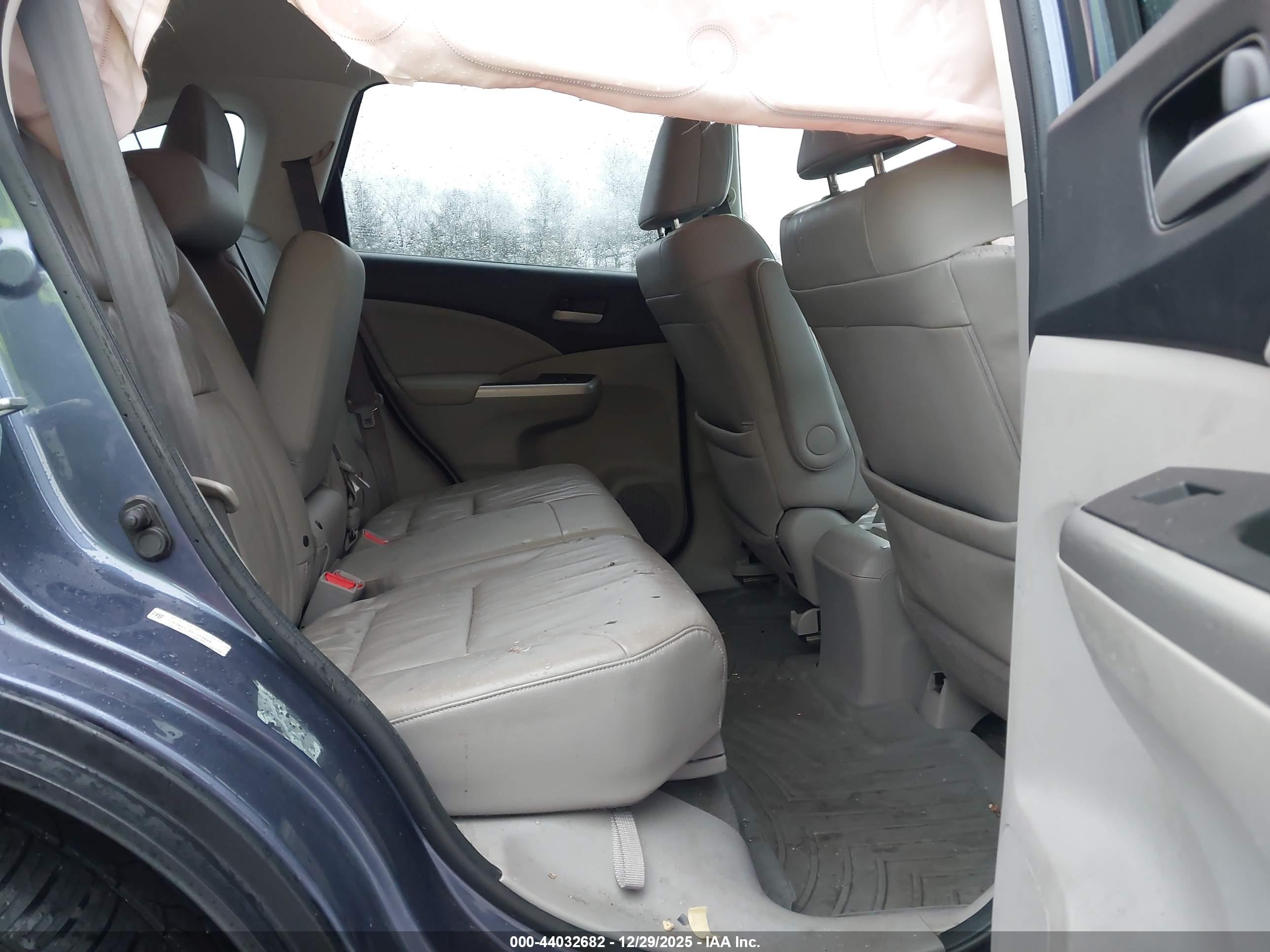 HONDA CR-V image 8