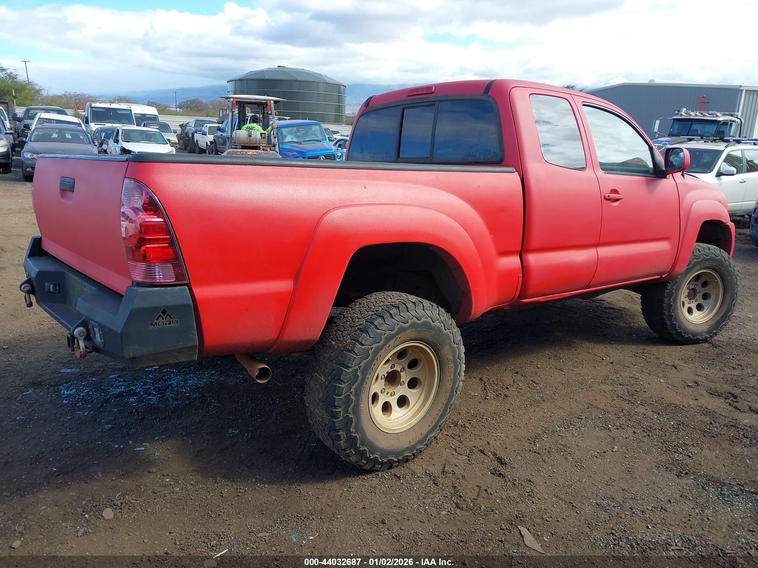 TOYOTA TACOMA image 4