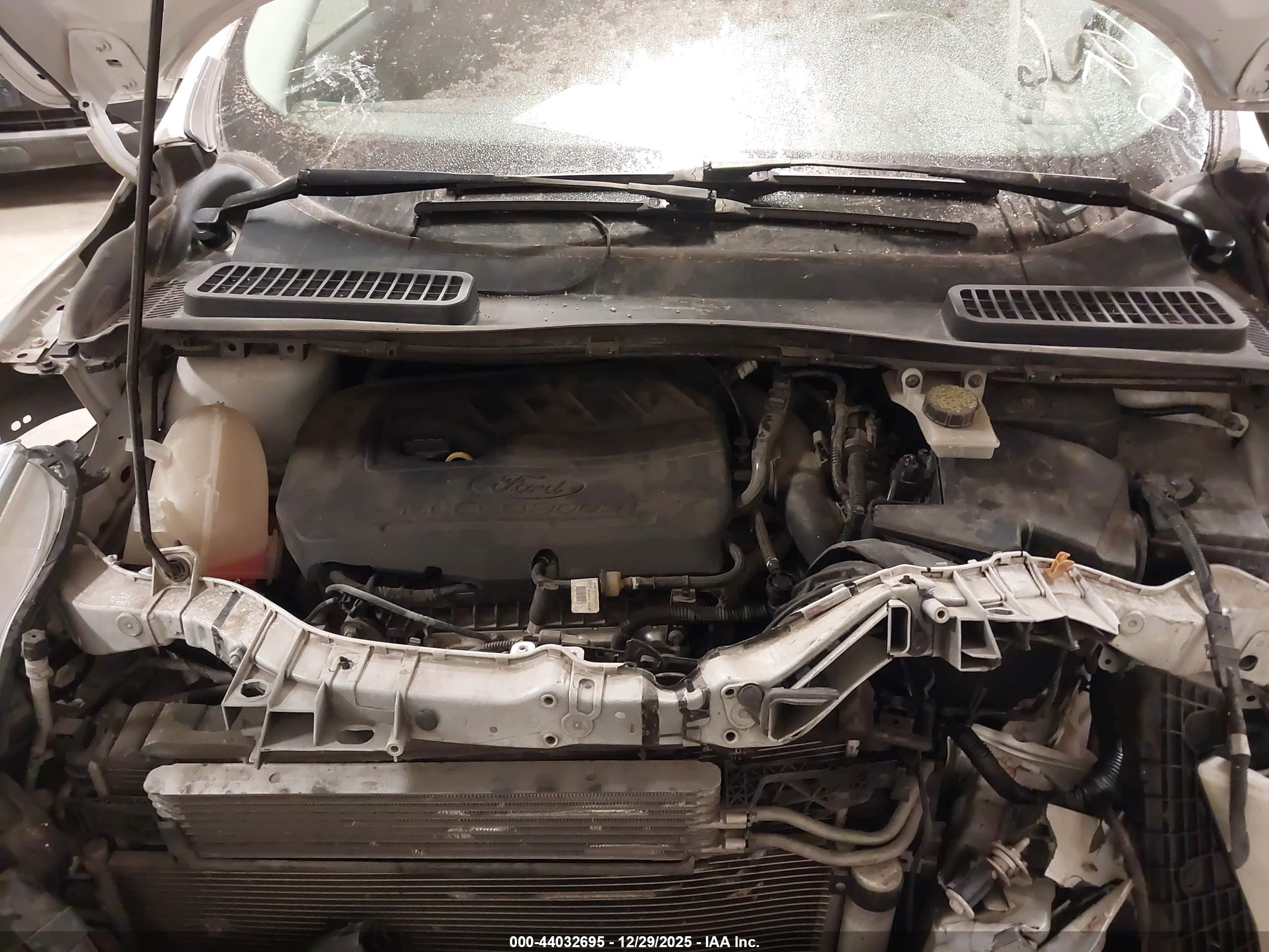 FORD ESCAPE image 10