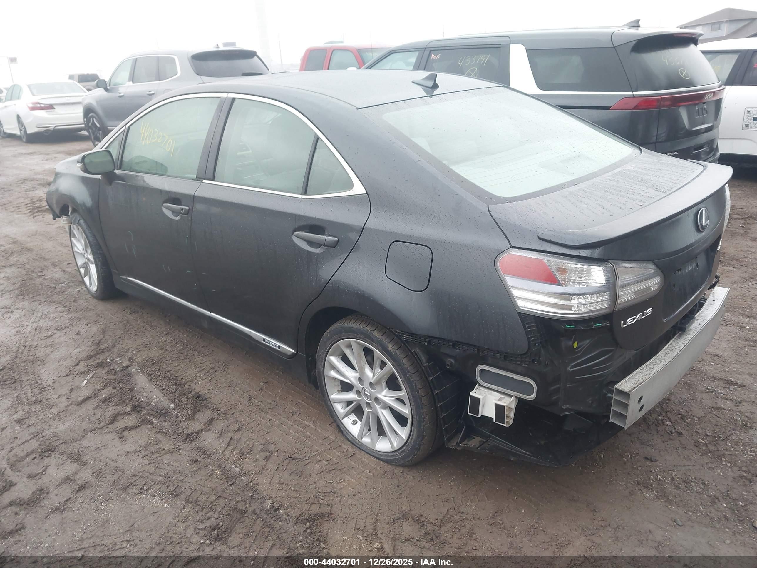 LEXUS HS image 3