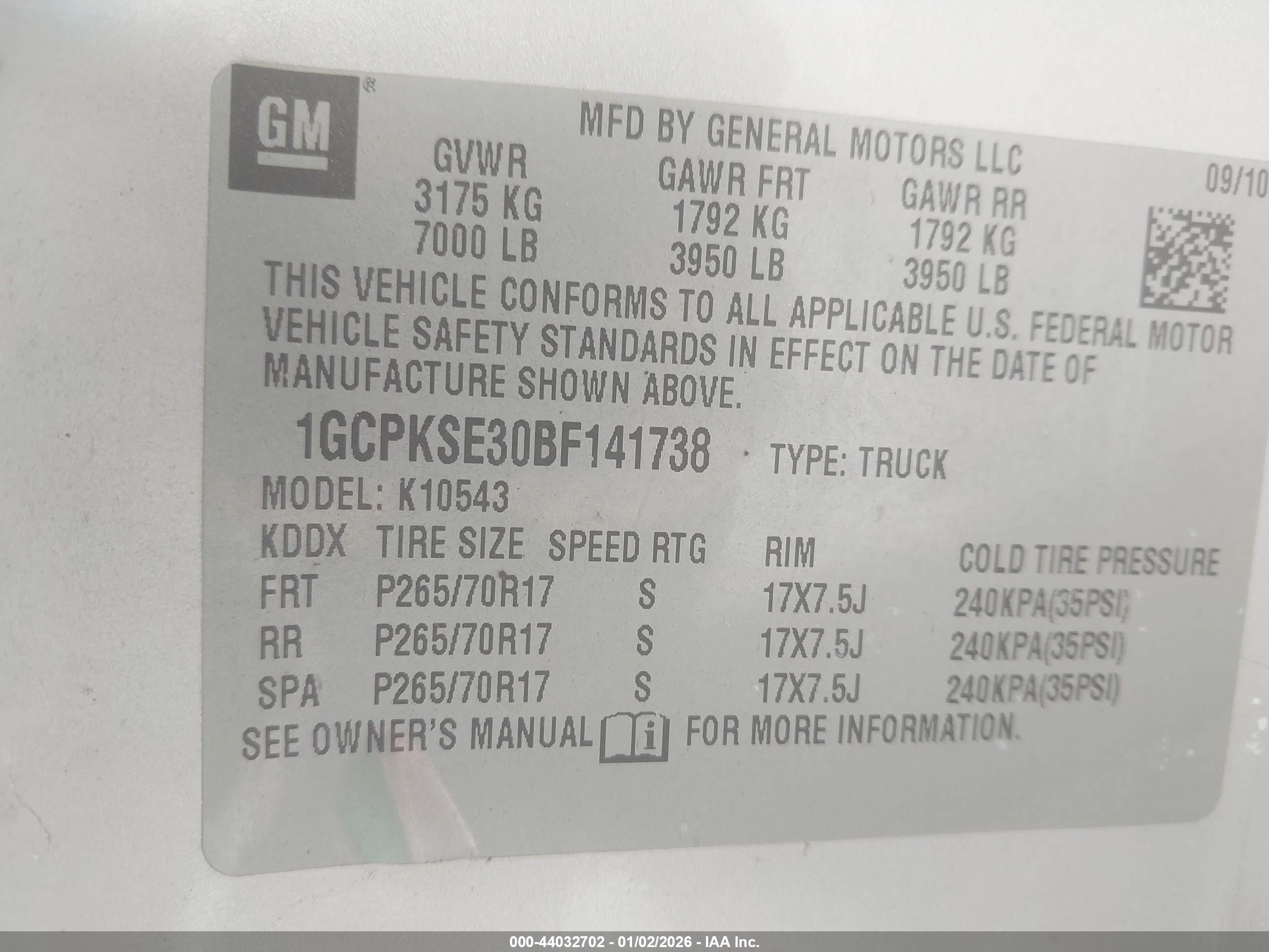 CHEVROLET SILVERADO image 9