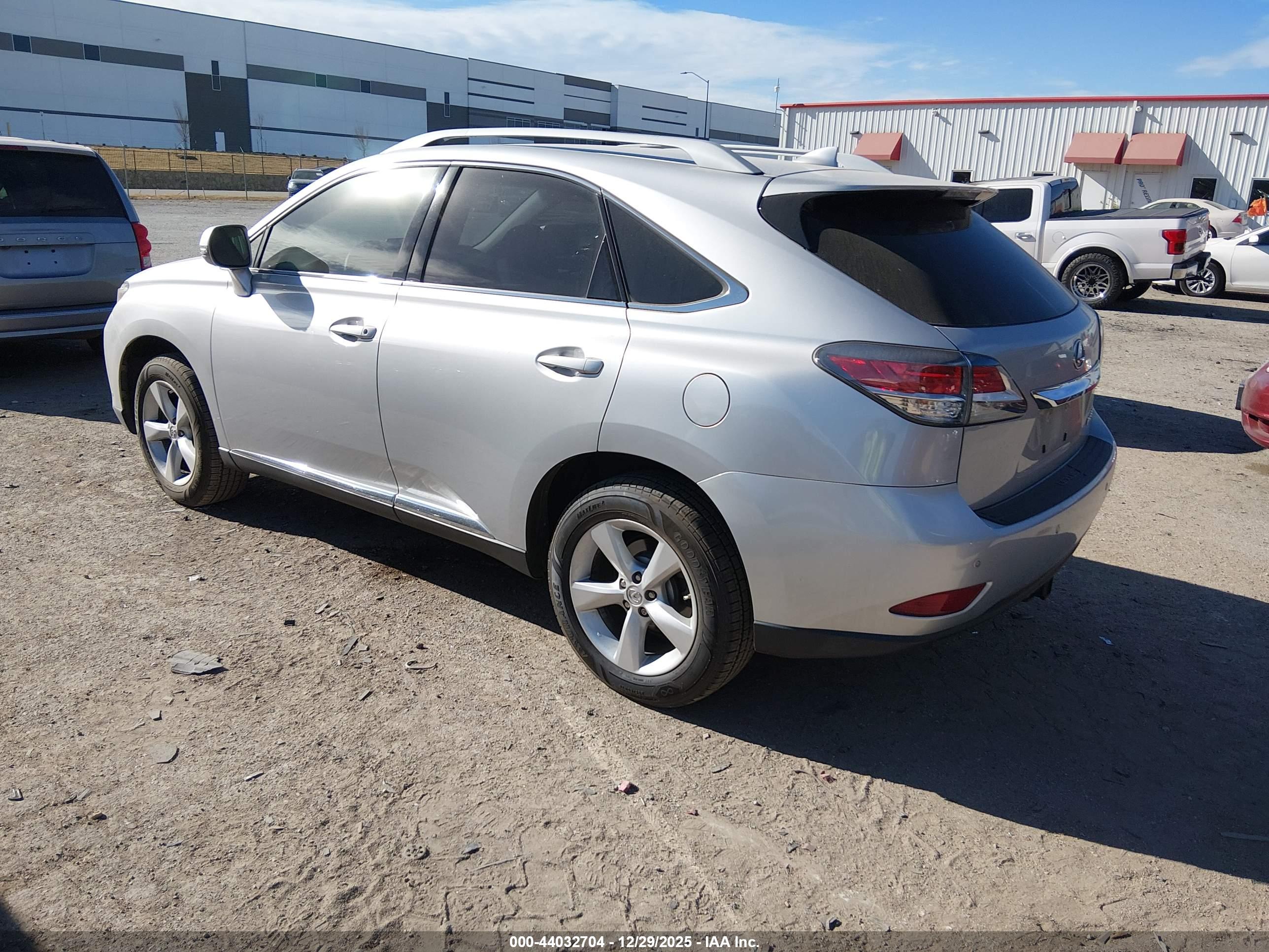 LEXUS RX image 3