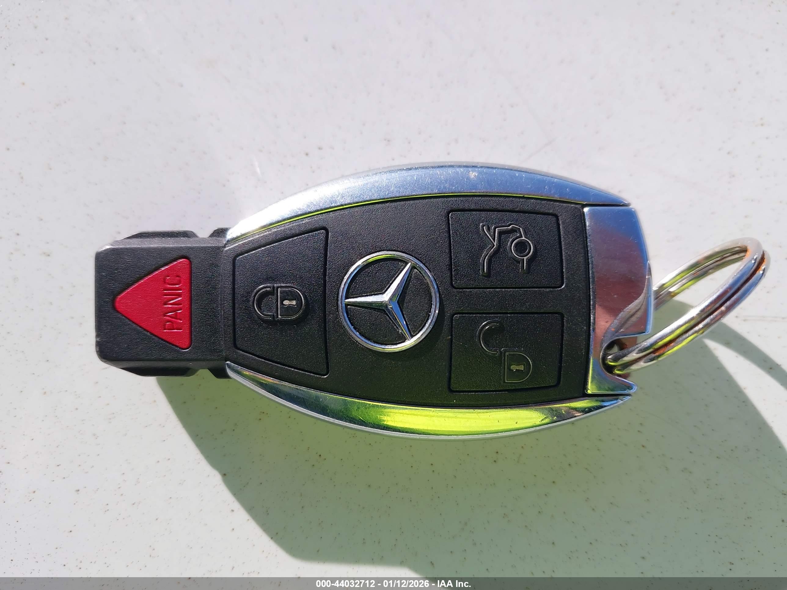 MERCEDES-BENZ GLA image 11