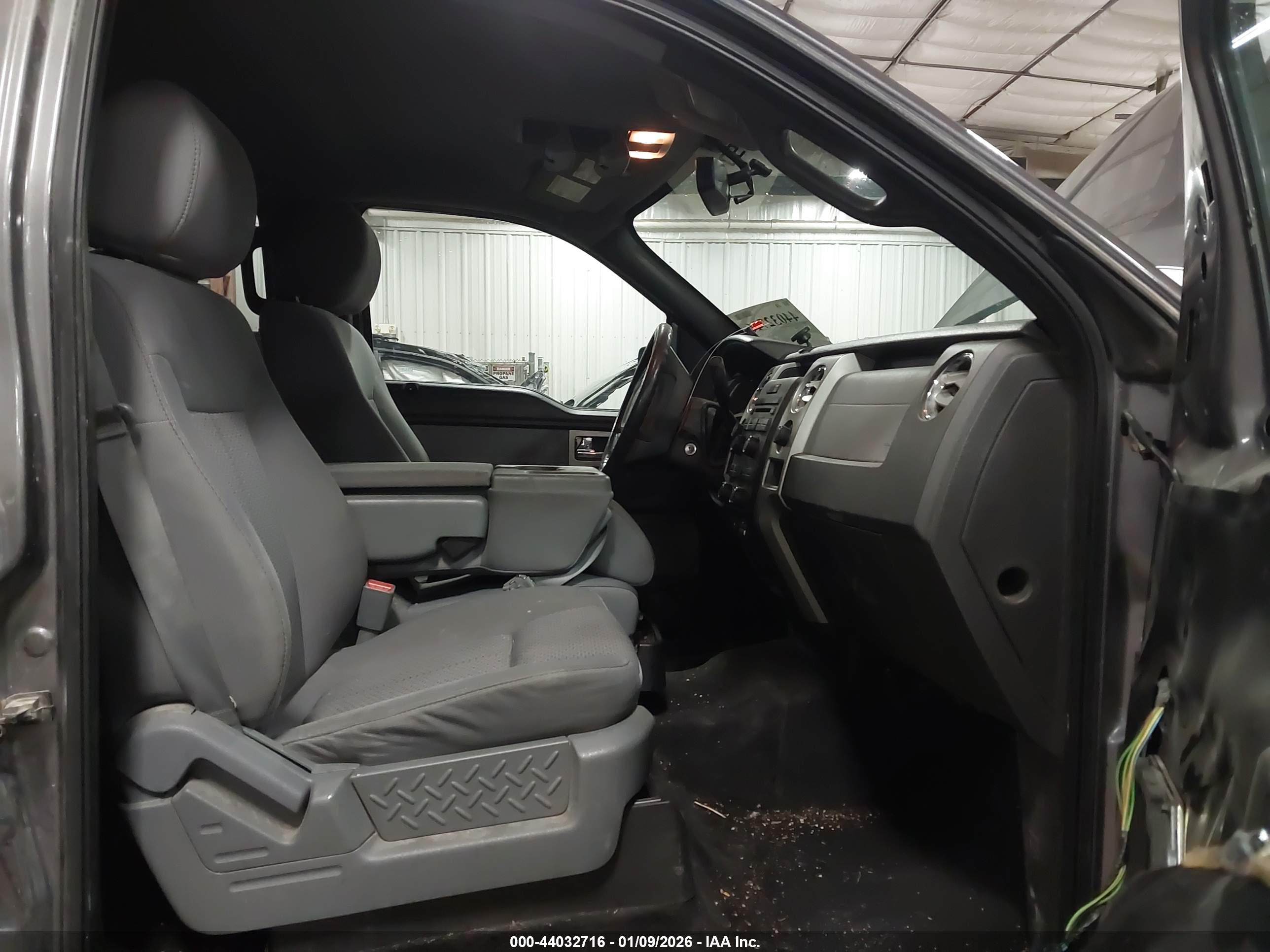 FORD F-150 image 5