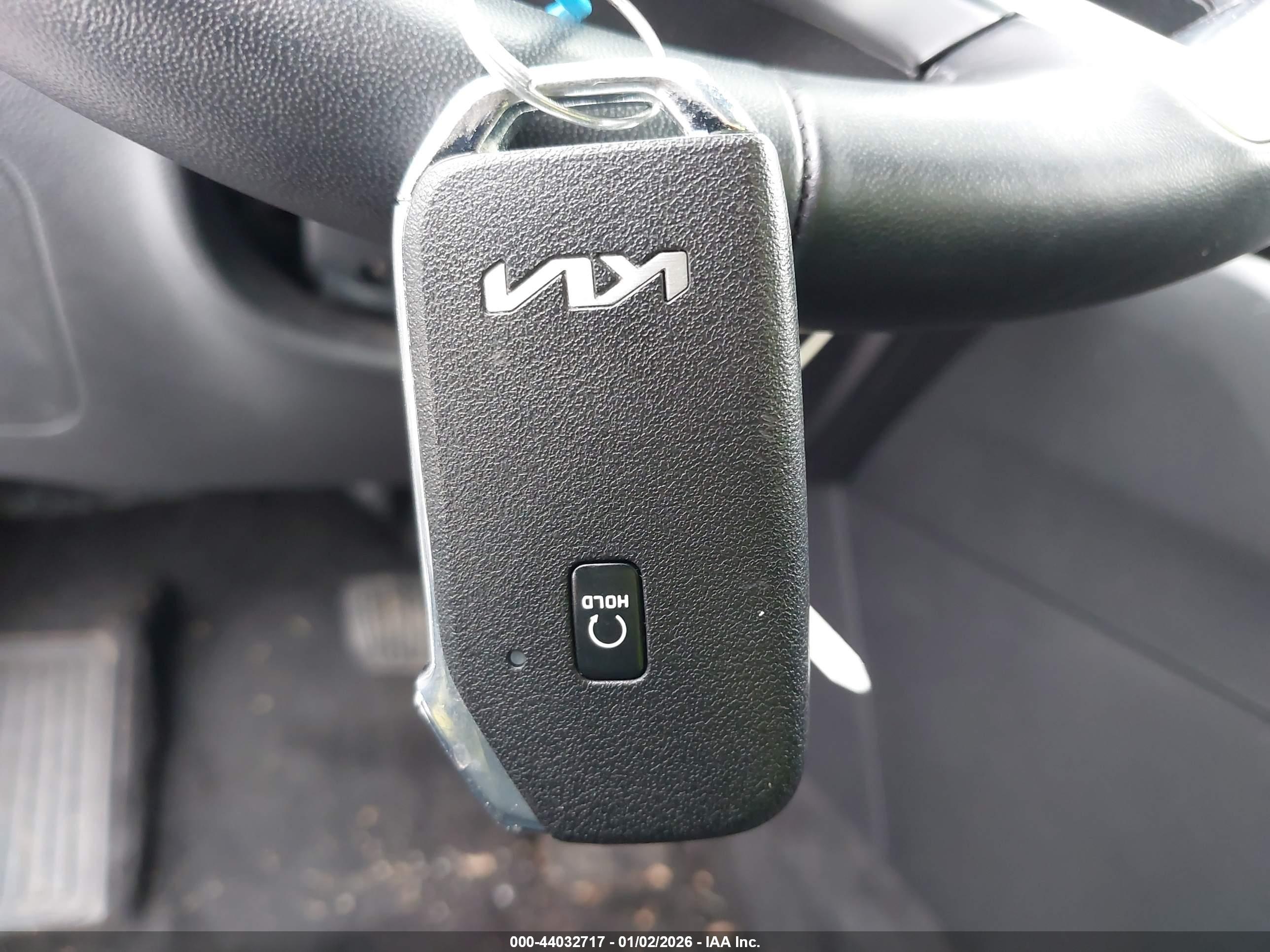 KIA SPORTAGE image 11