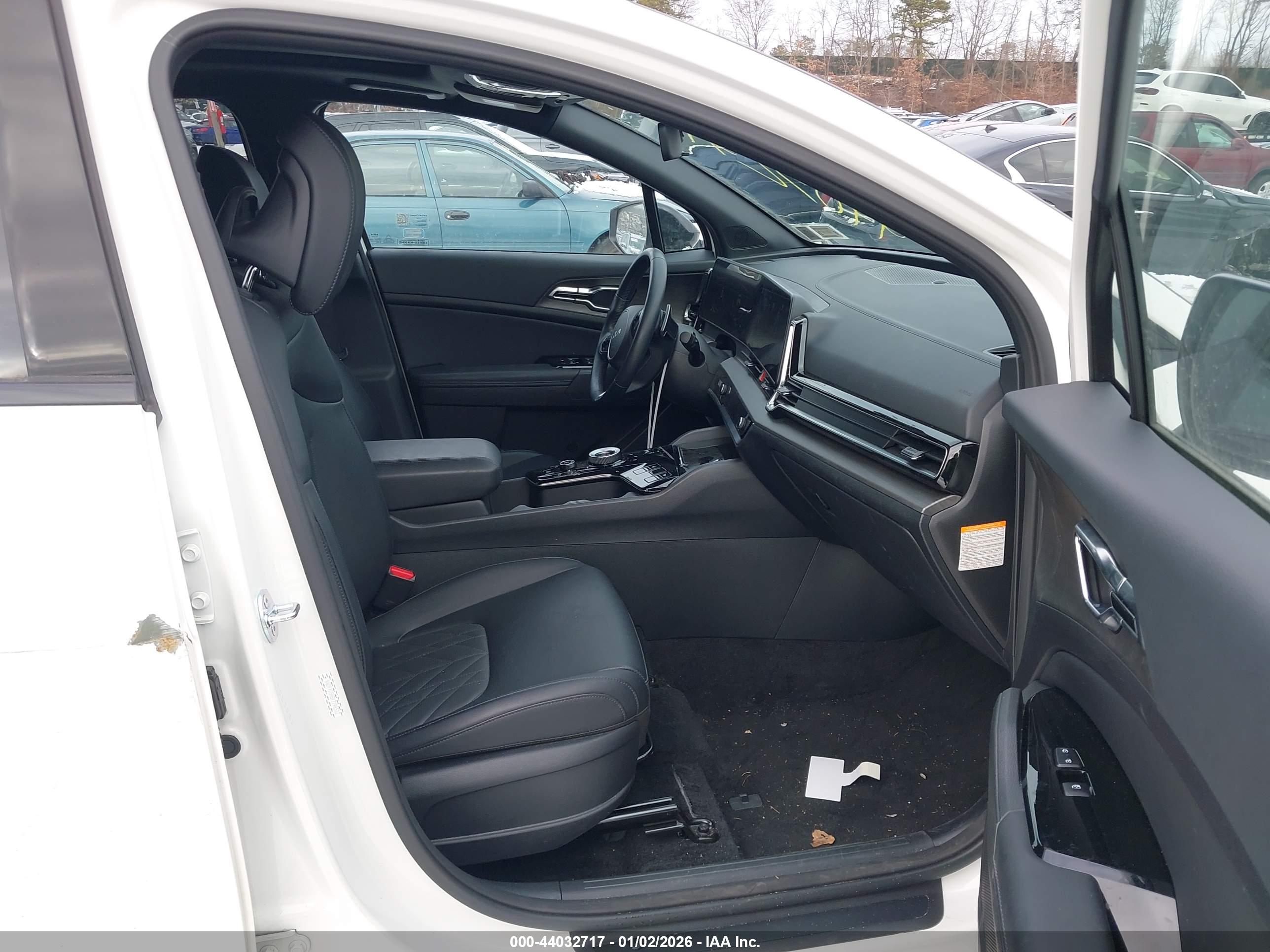 KIA SPORTAGE image 5
