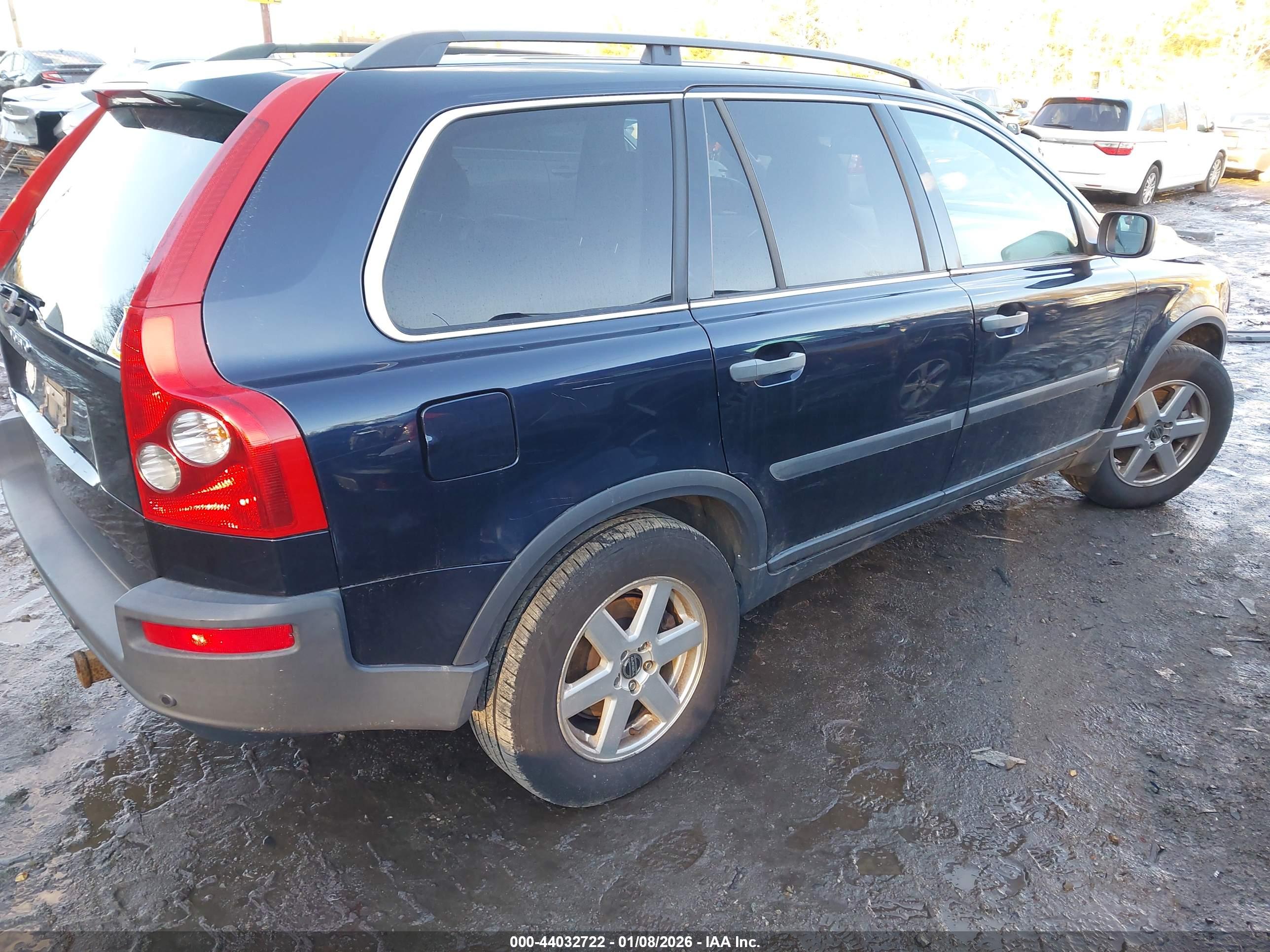 VOLVO XC90 image 4