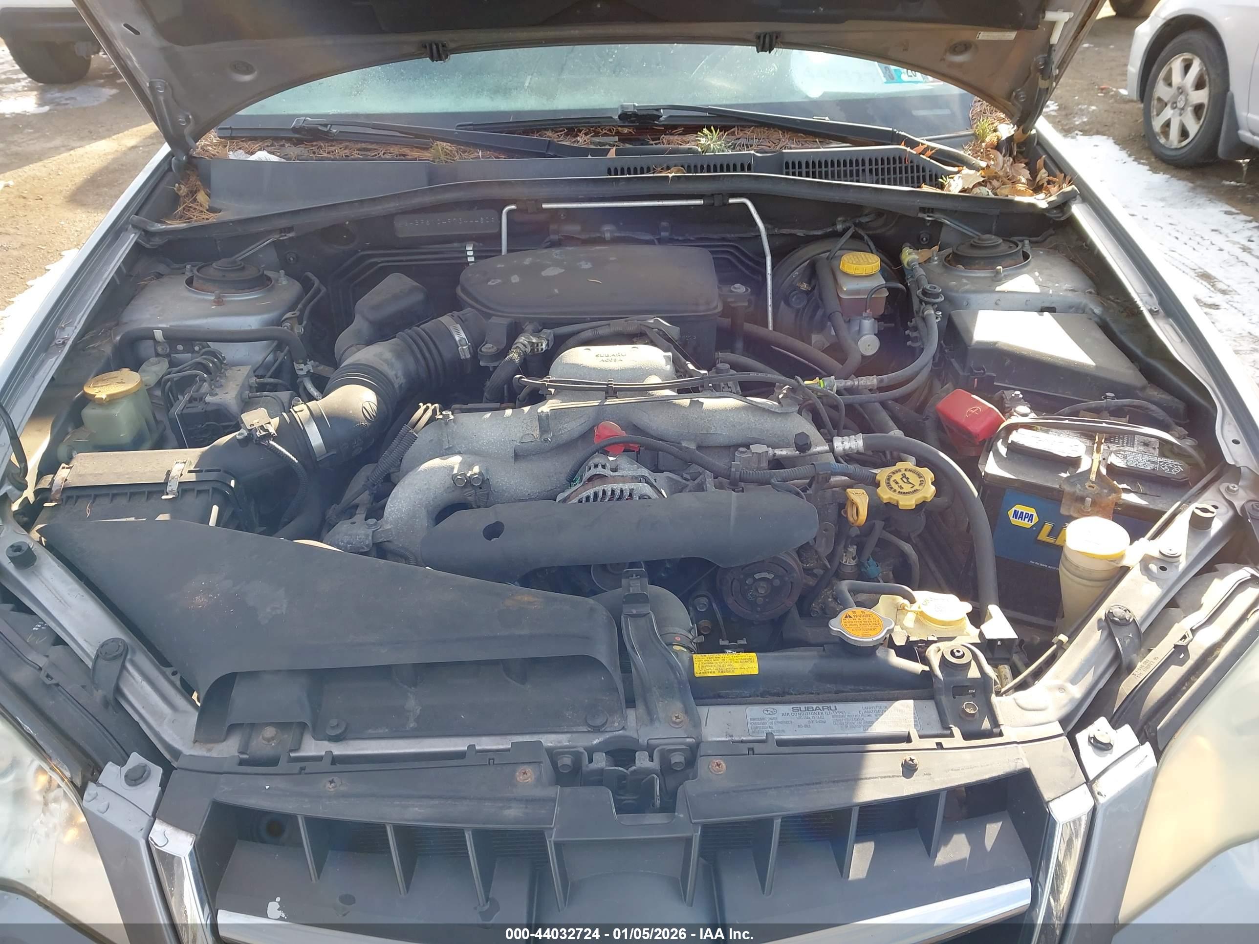 SUBARU OUTBACK image 10