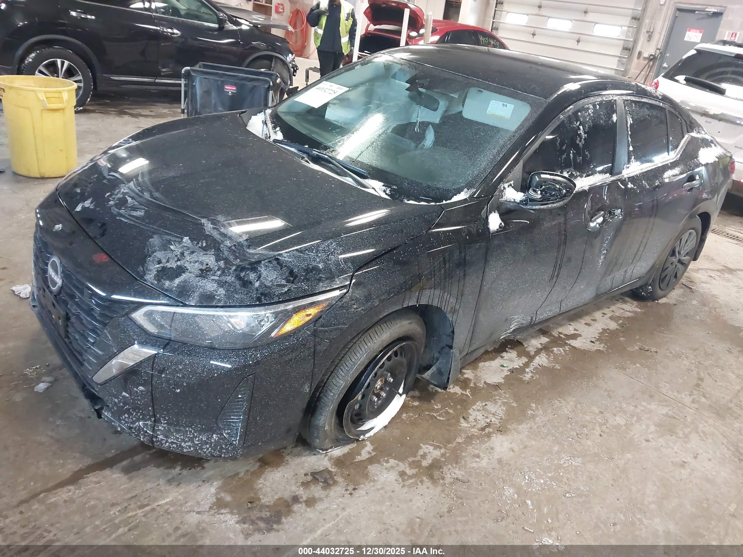 NISSAN SENTRA image 2