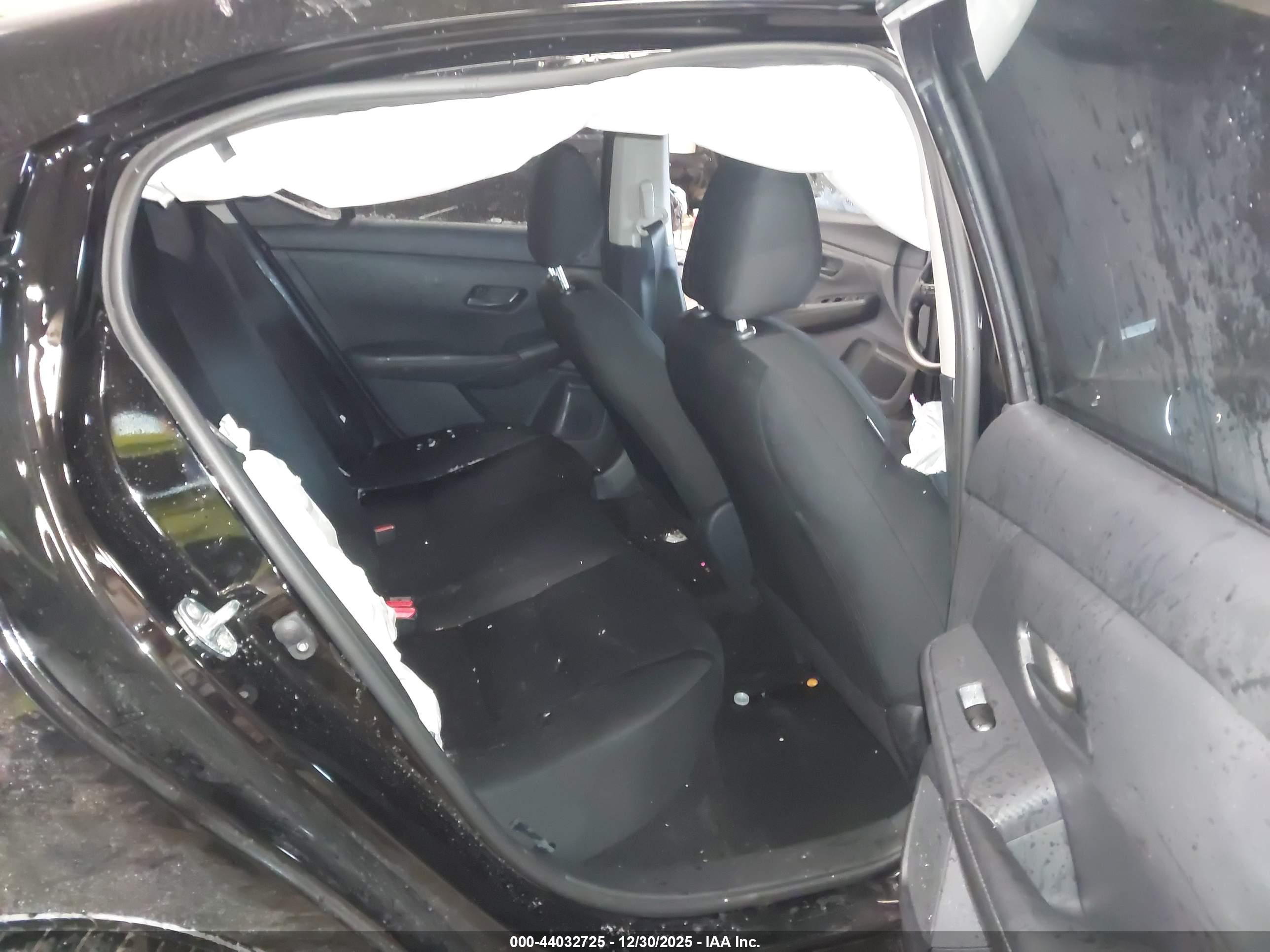 NISSAN SENTRA image 8