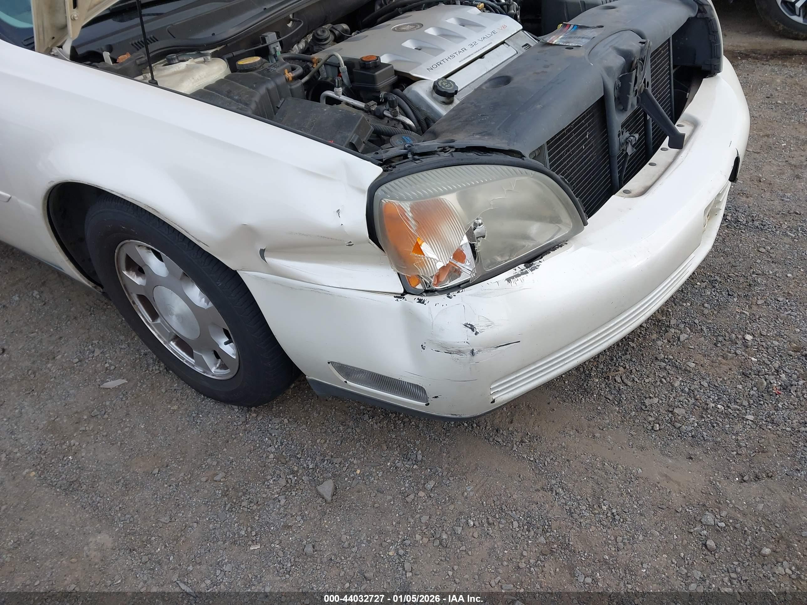 CADILLAC DEVILLE image 6