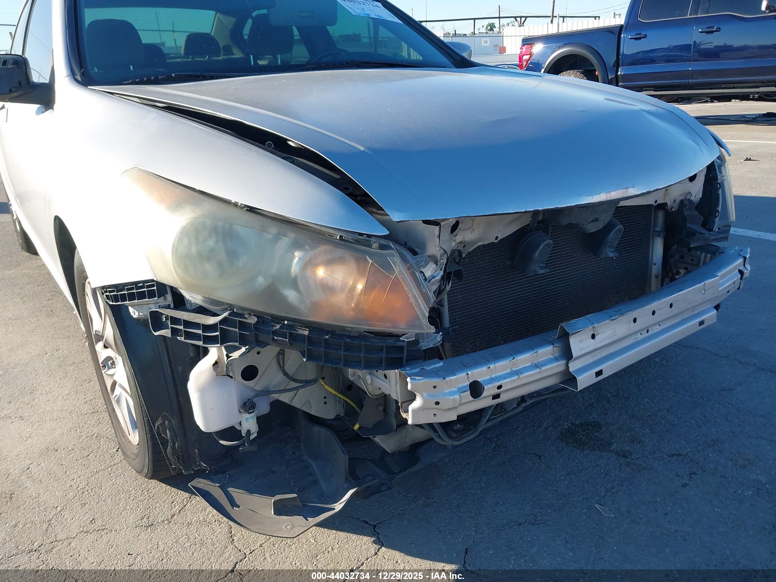 HONDA ACCORD image 6