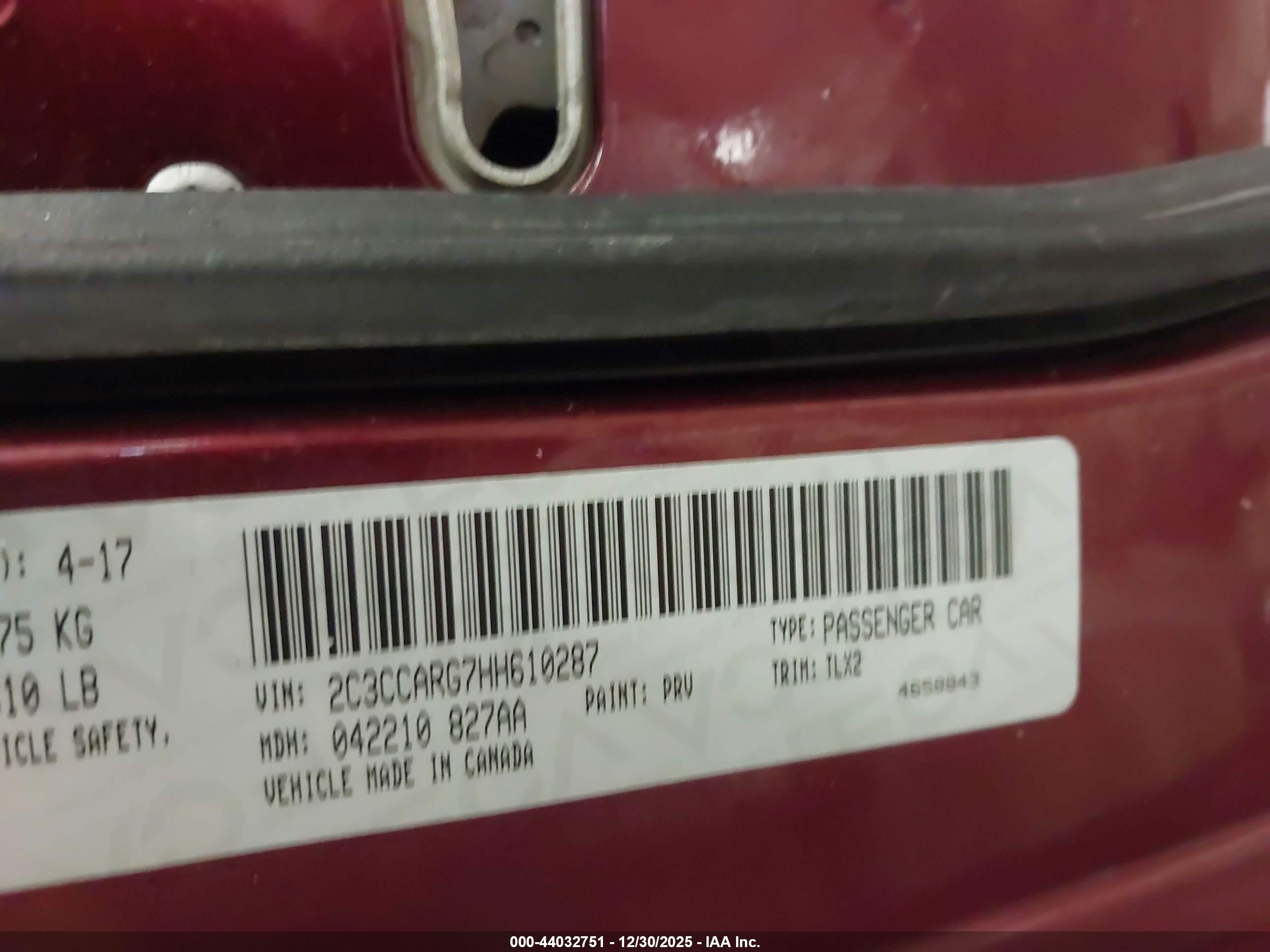 CHRYSLER 300 image 9