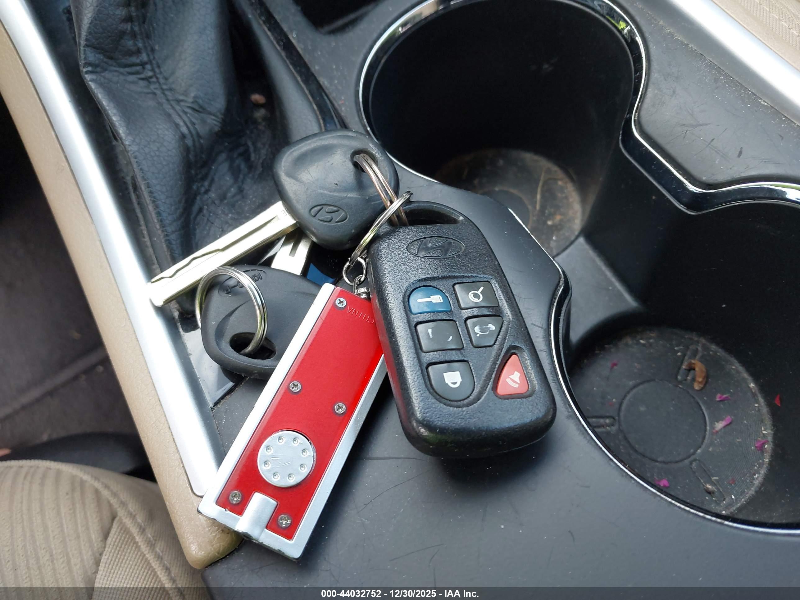 HYUNDAI SONATA image 11