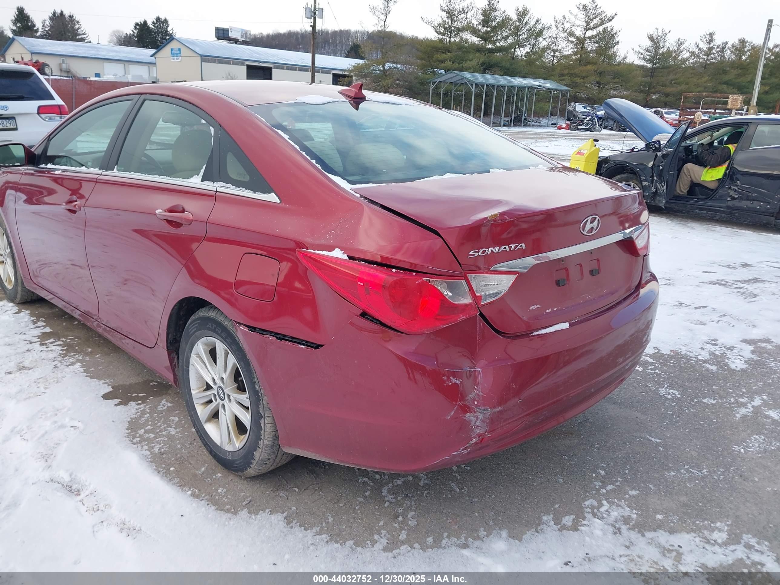 HYUNDAI SONATA image 6