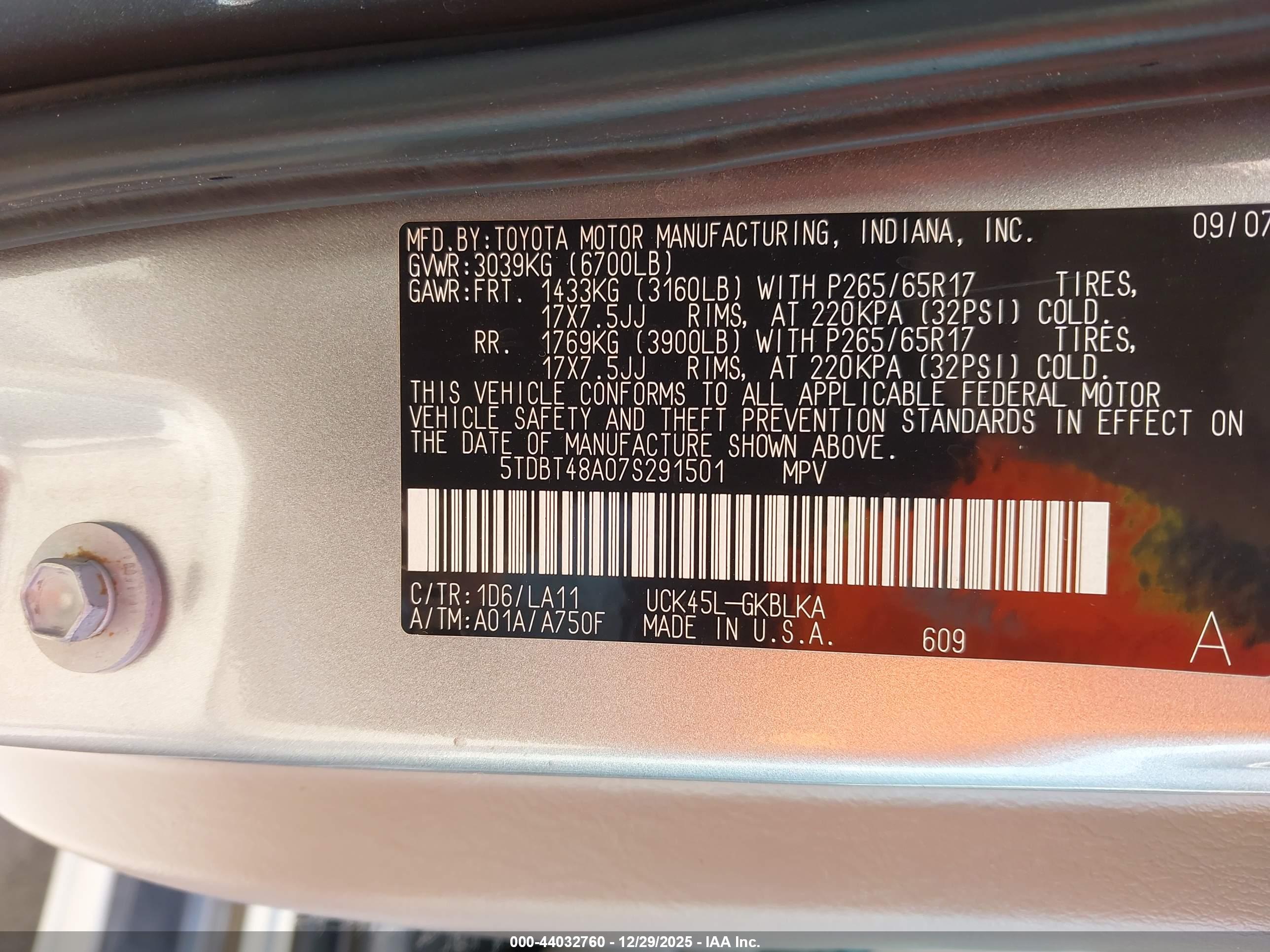 TOYOTA SEQUOIA image 9